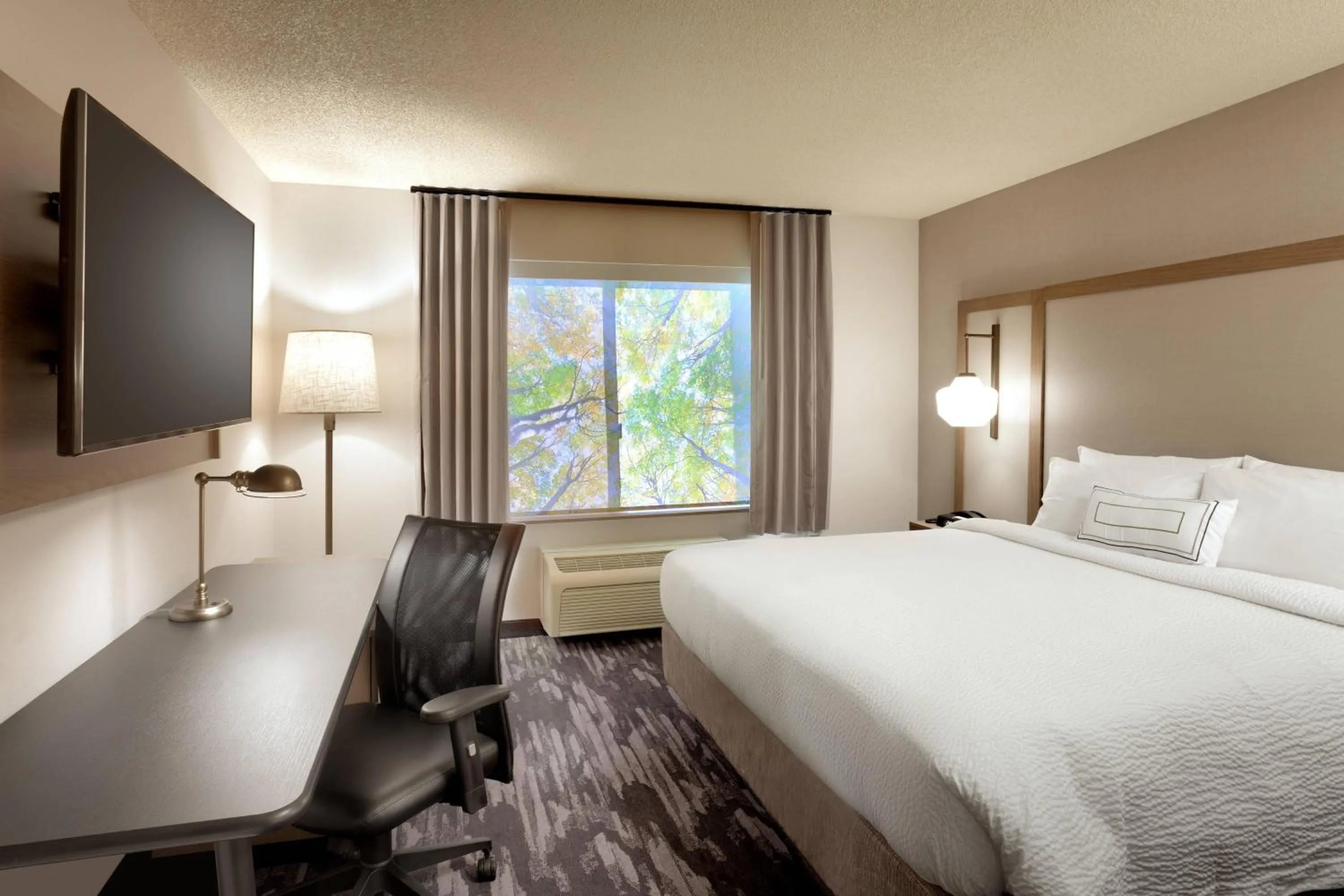 Photo of the whole room, Bed in Fairfield Inn and Suites Sierra Vista