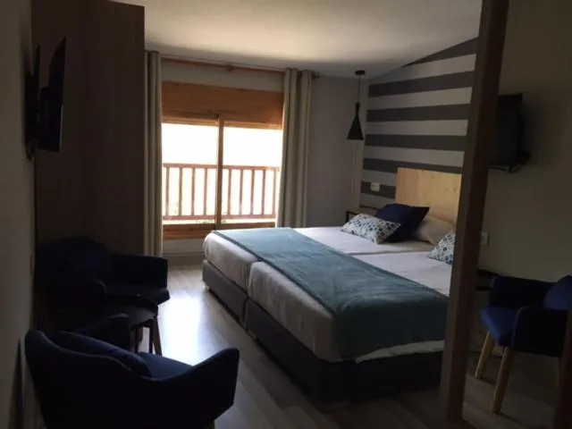 Photo of the whole room, Bed in Hotel Supermolina