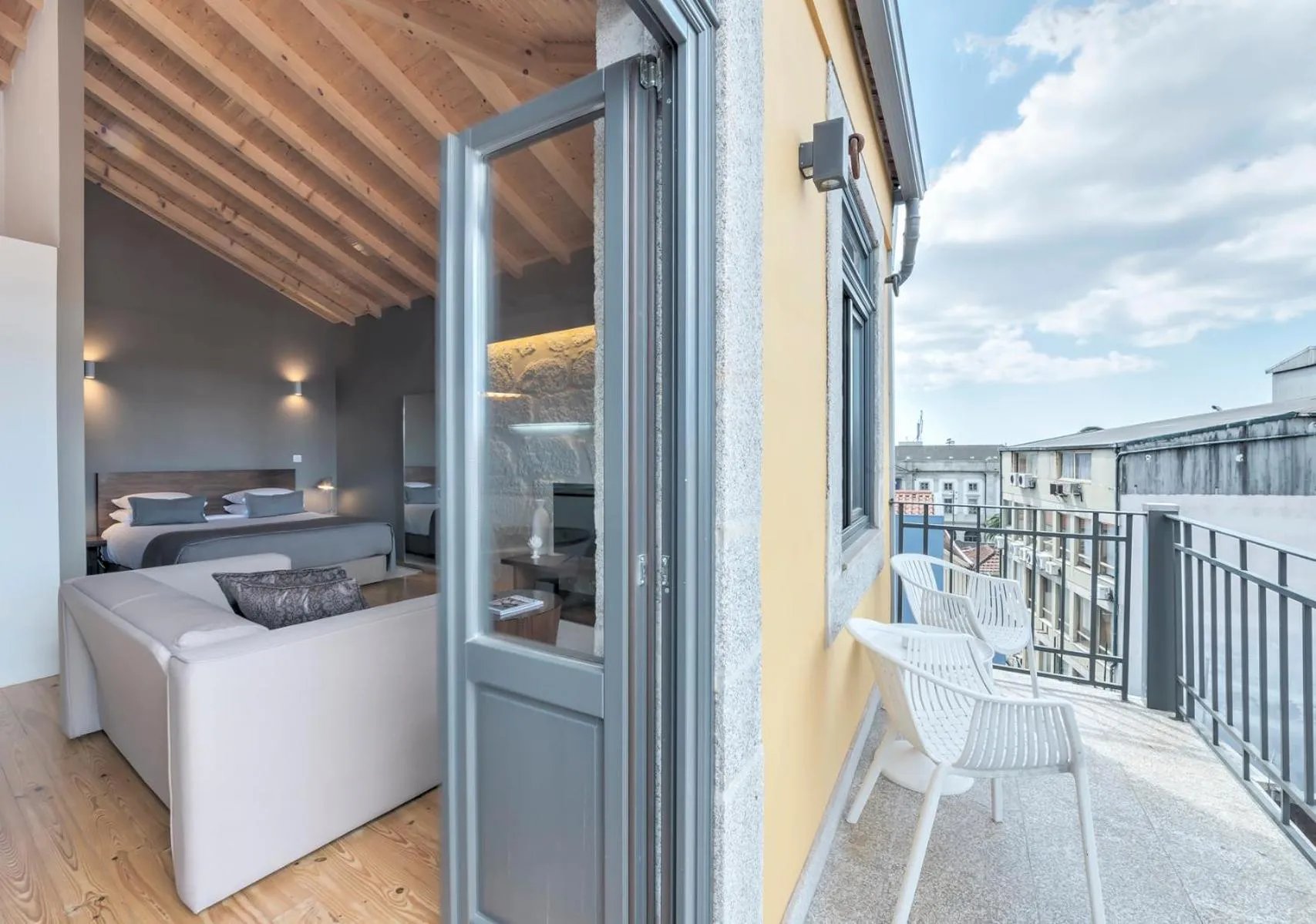Balcony/Terrace in Oporto Street Sá de Noronha