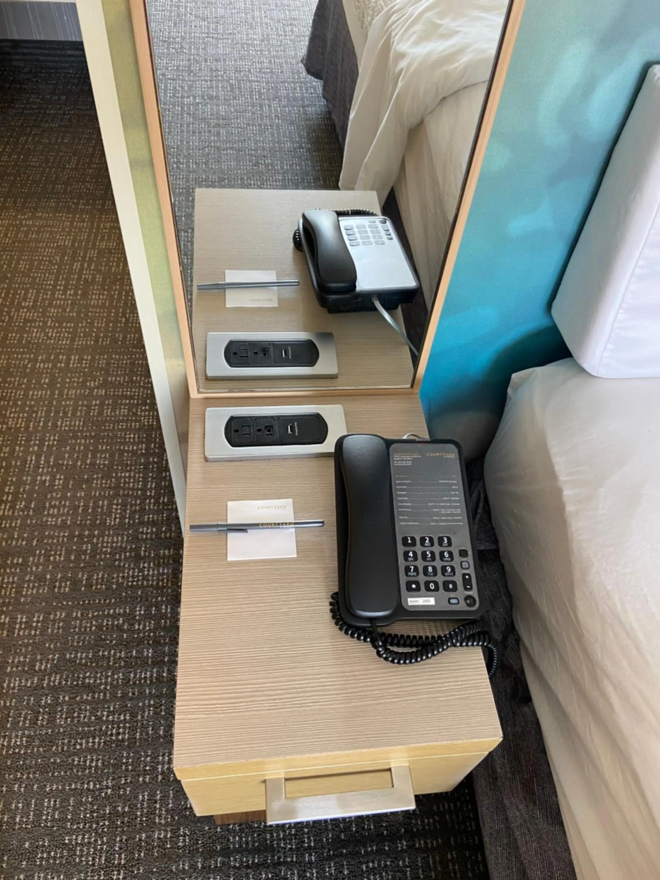 Bed in Courtyard Detroit Brighton