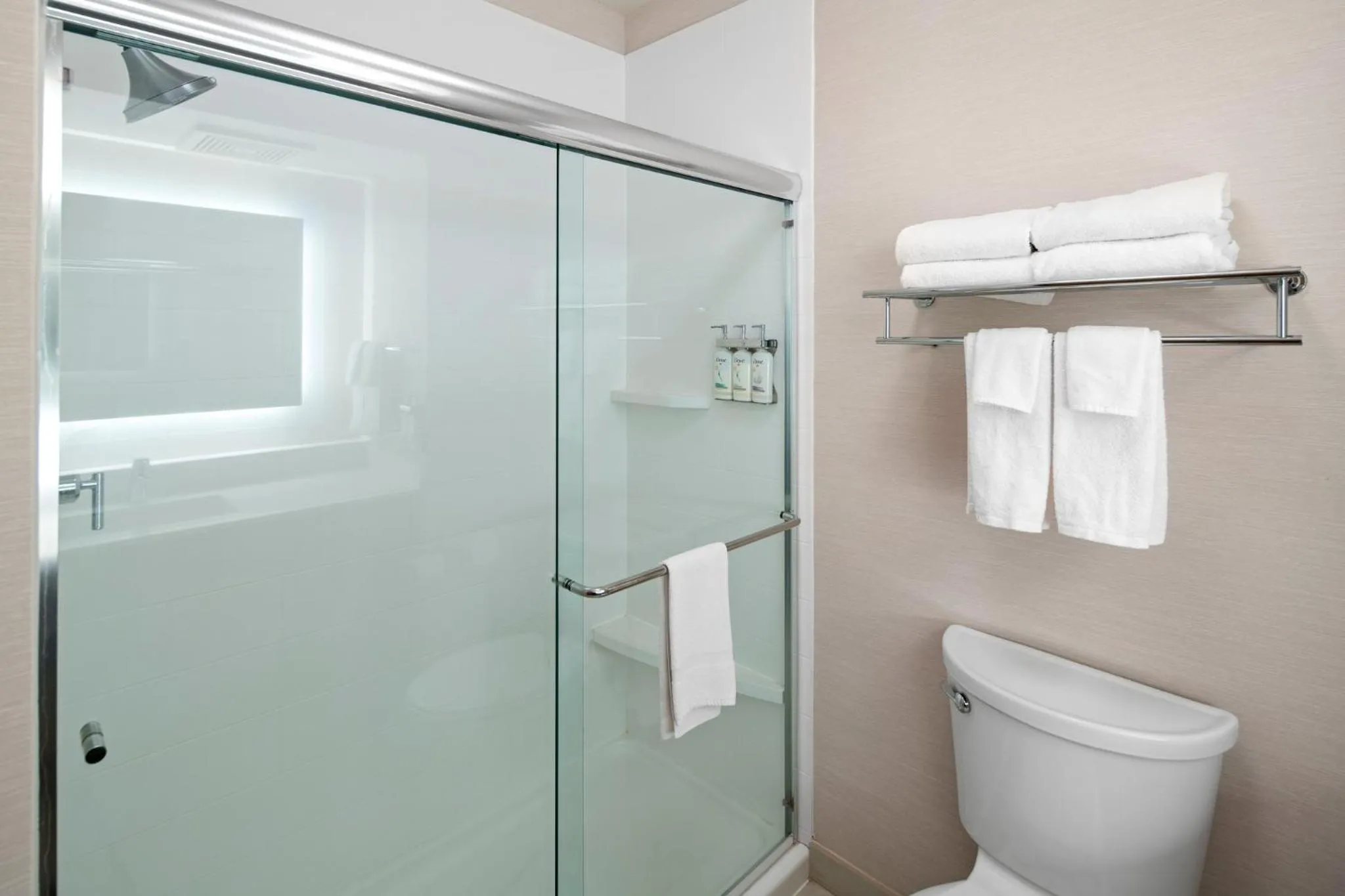 Bathroom in Holiday Inn Express Hotel & Suites Coeur D'Alene I-90 Exit 11 by IHG