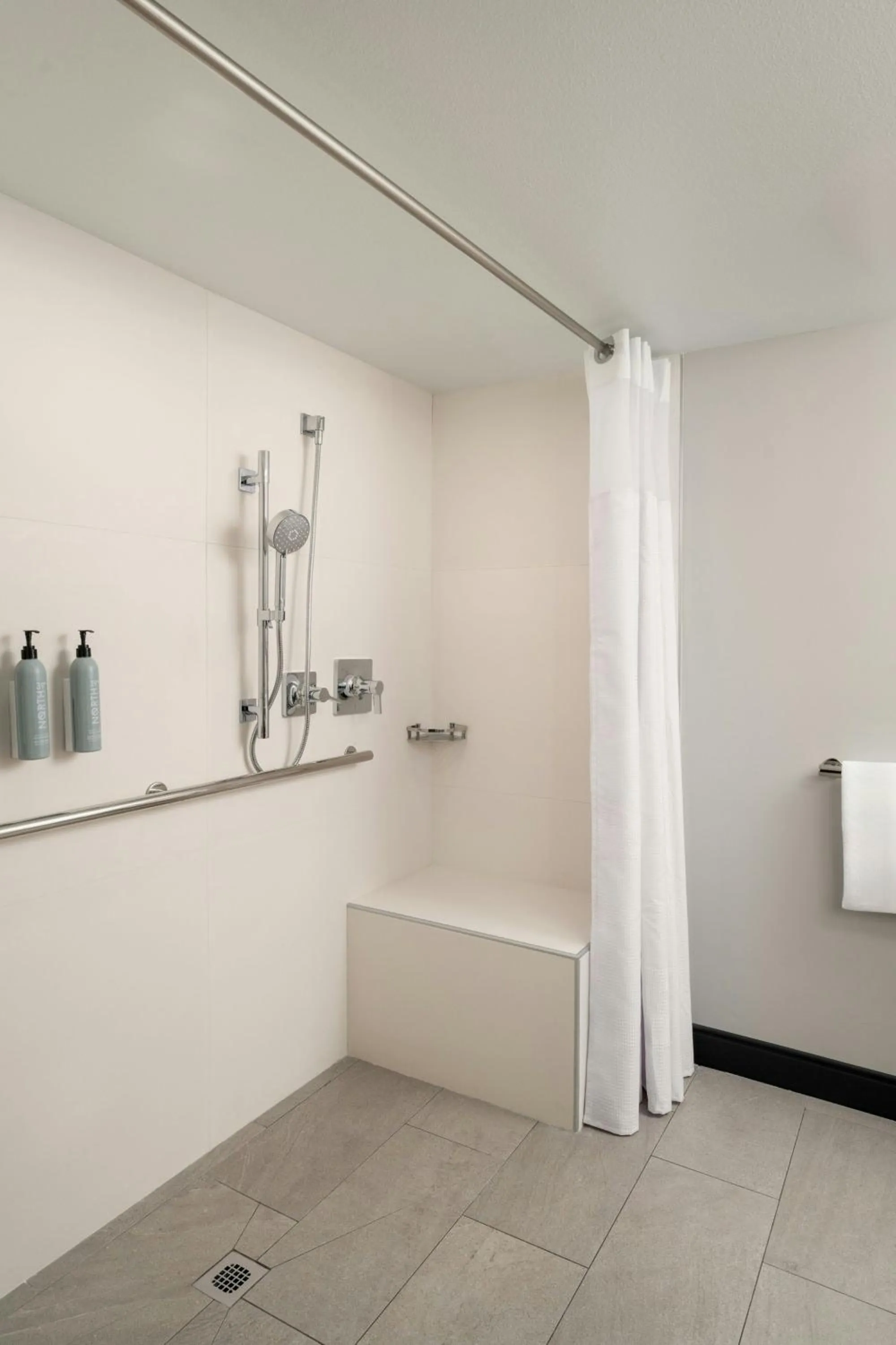 Bathroom in Courtyard by Marriott Boynton Beach