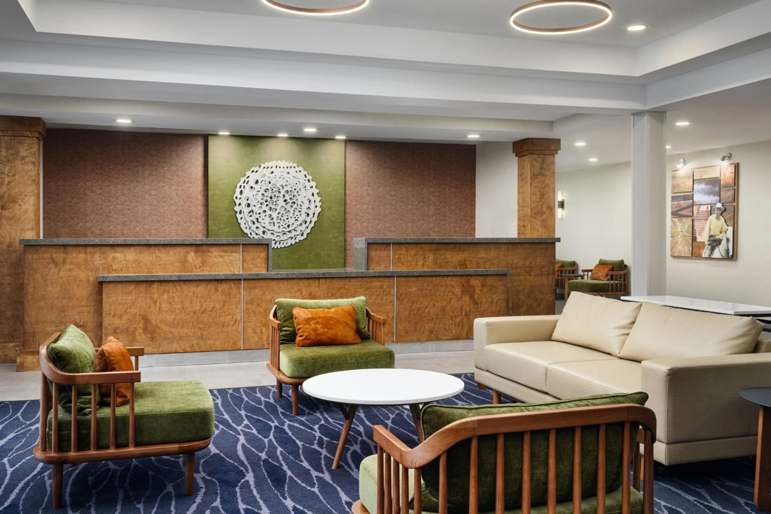 Lobby or reception in Fairfield Inn & Suites Auburn Opelika