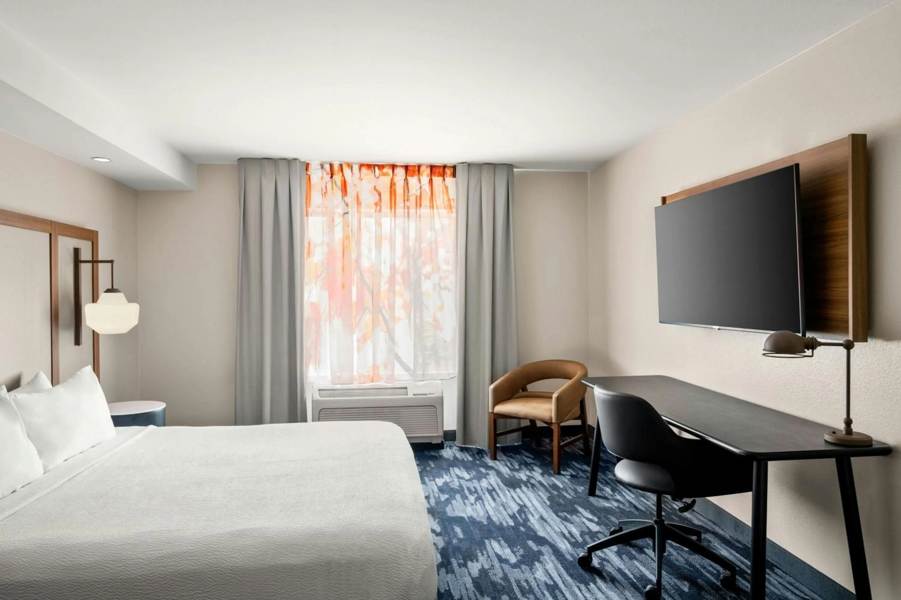 Bedroom, Bed in Fairfield Inn and Suites New Buffalo