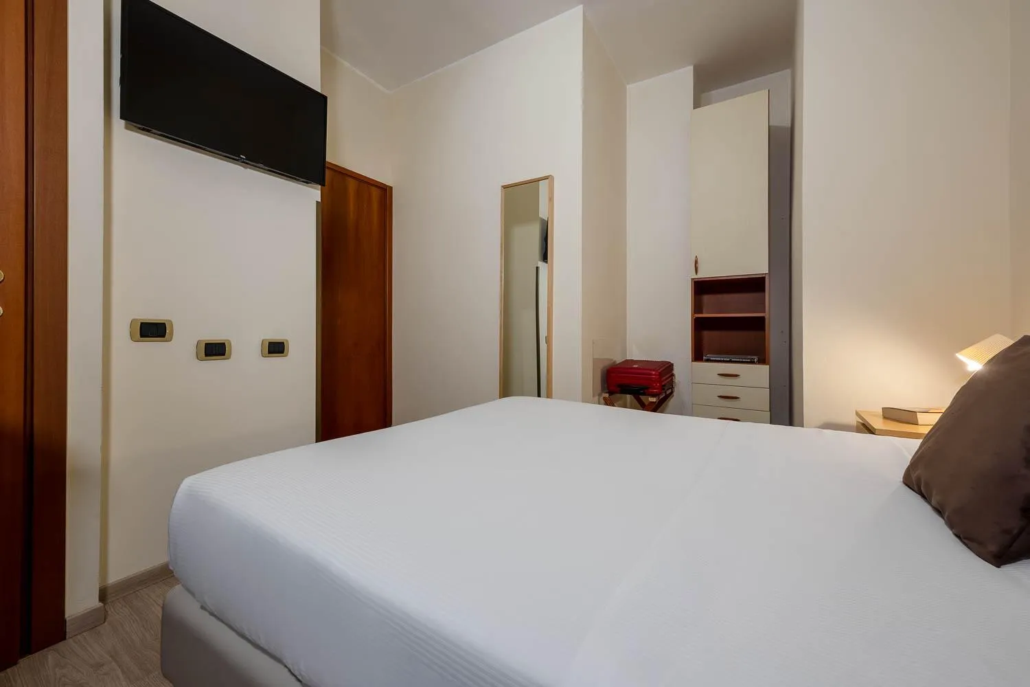 Bed in iH Hotels Milano Eur - Trezzano sul Naviglio