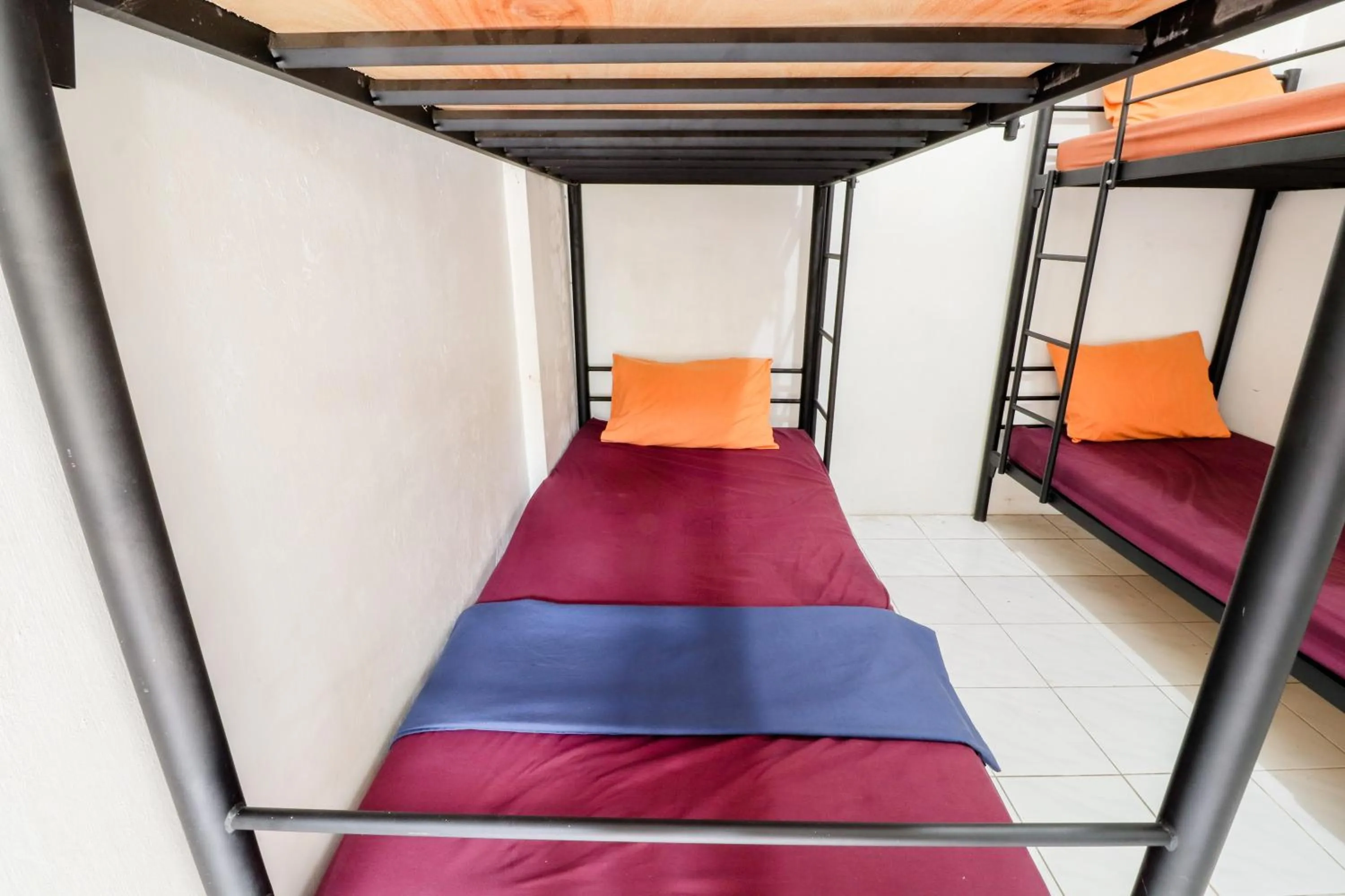 bunk bed, Bed in Arjuna 31