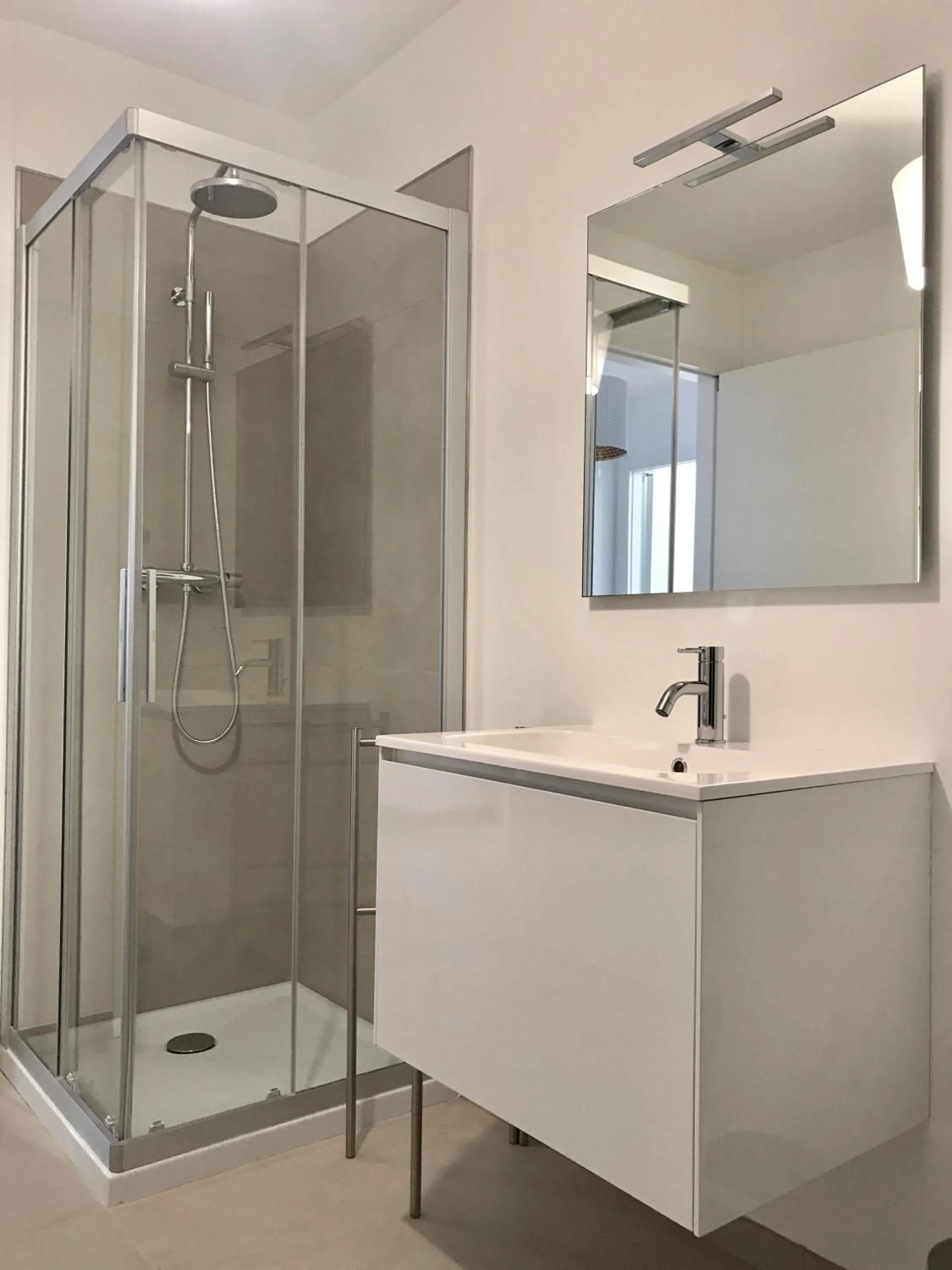 Bathroom in Ritter'S Rooms & Apartments