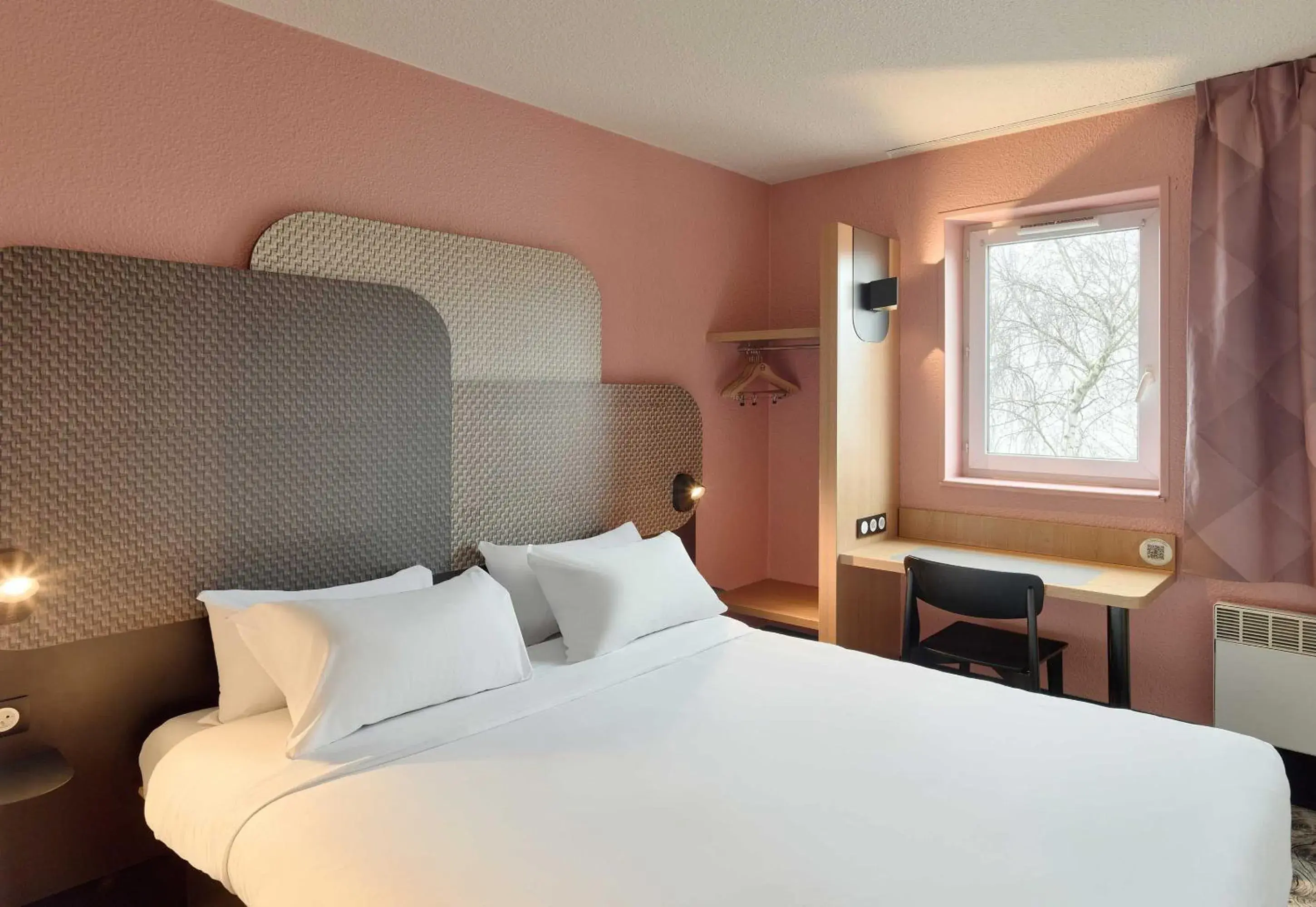 Double Room in B&B HOTEL Noisy-le-Grand Double Room in B&B HOTEL Noisy-le-Grand