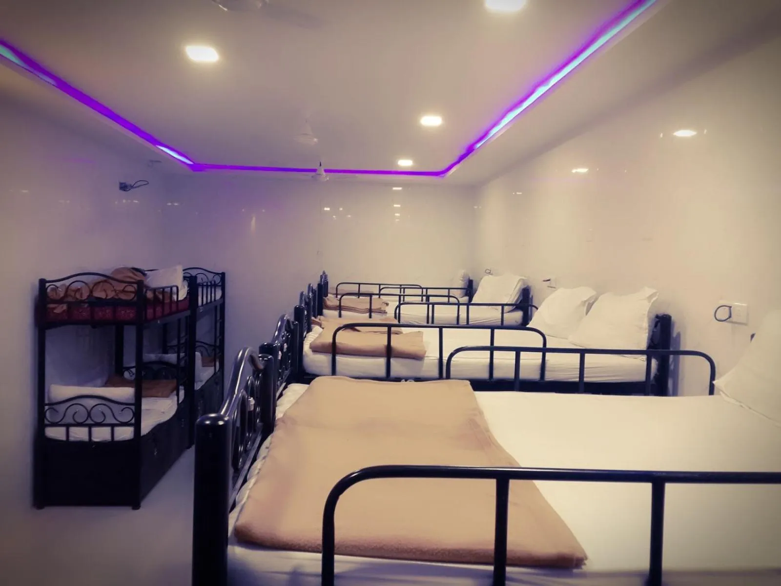 Bed in Star Dormitory