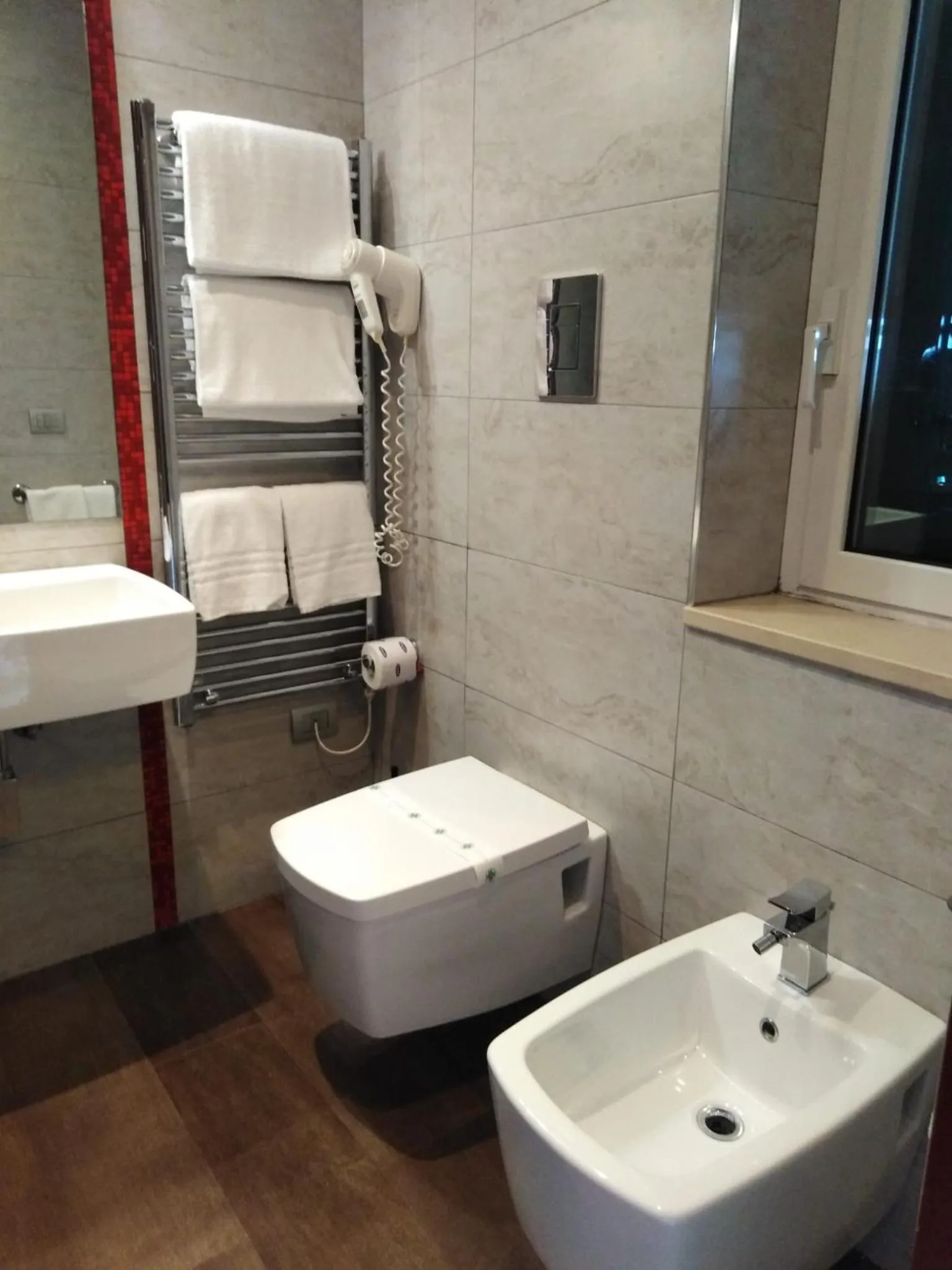 Bathroom in Hotel Lafayette