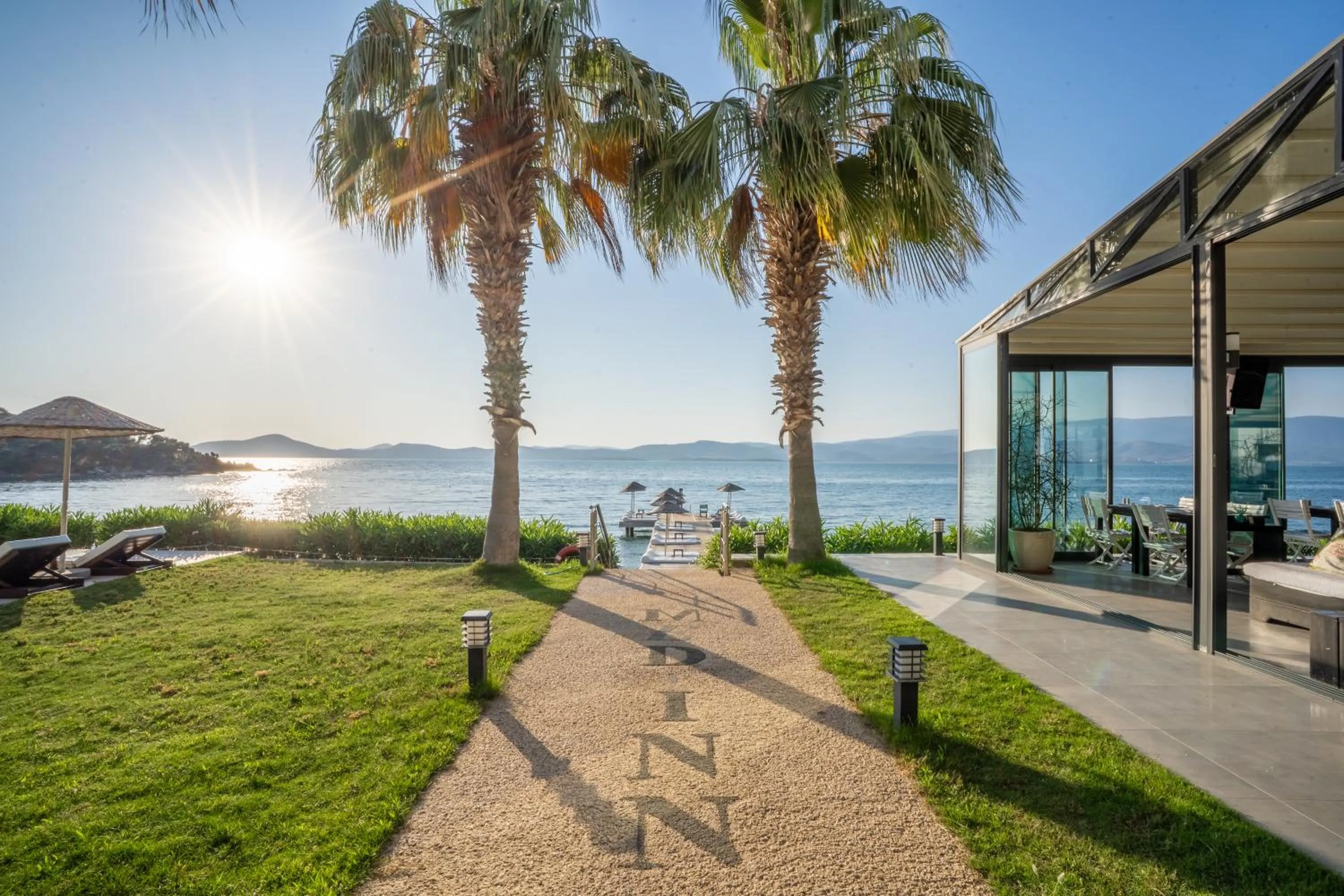 Garden in Med-Inn Hotel