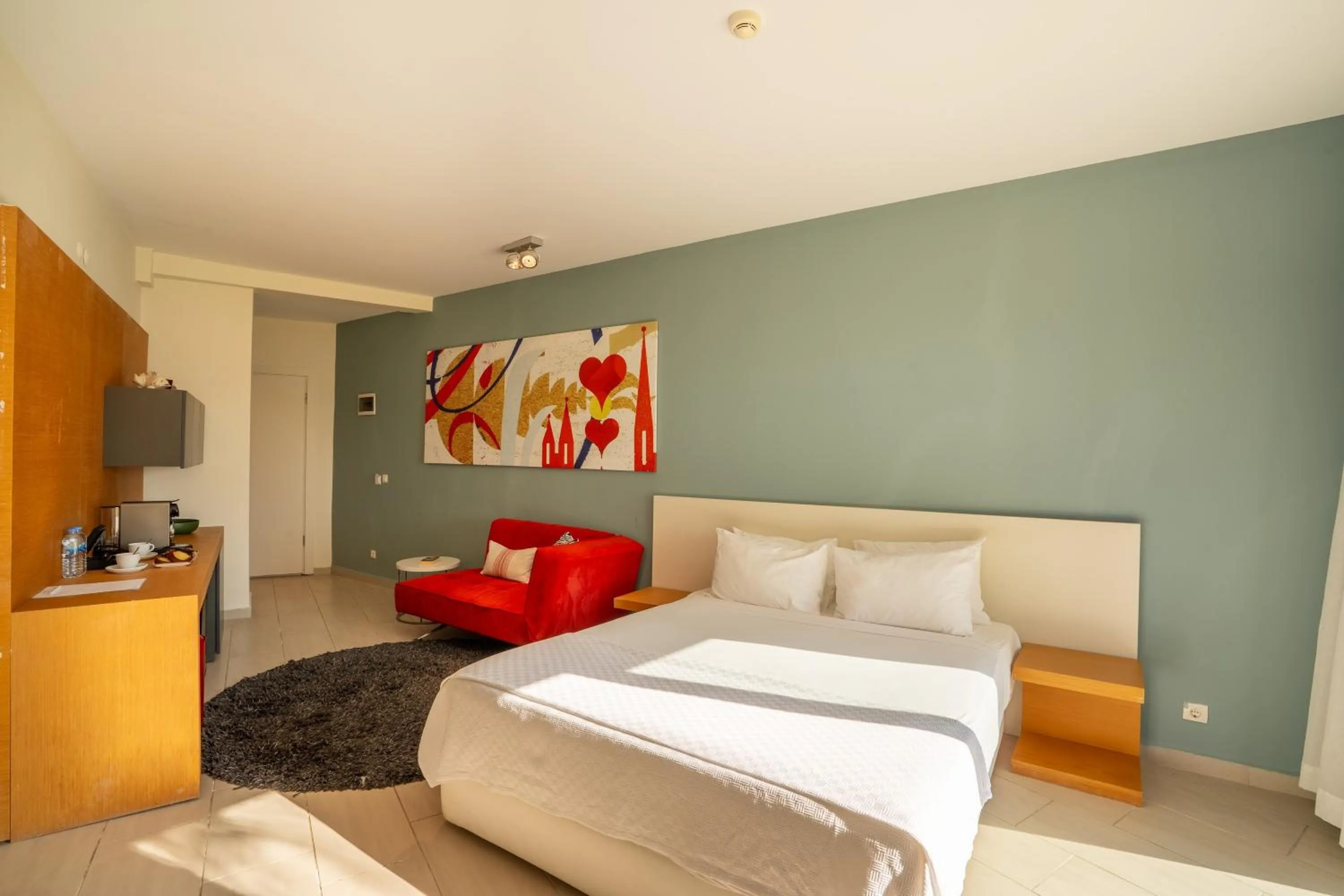 Bed in Med-Inn Hotel