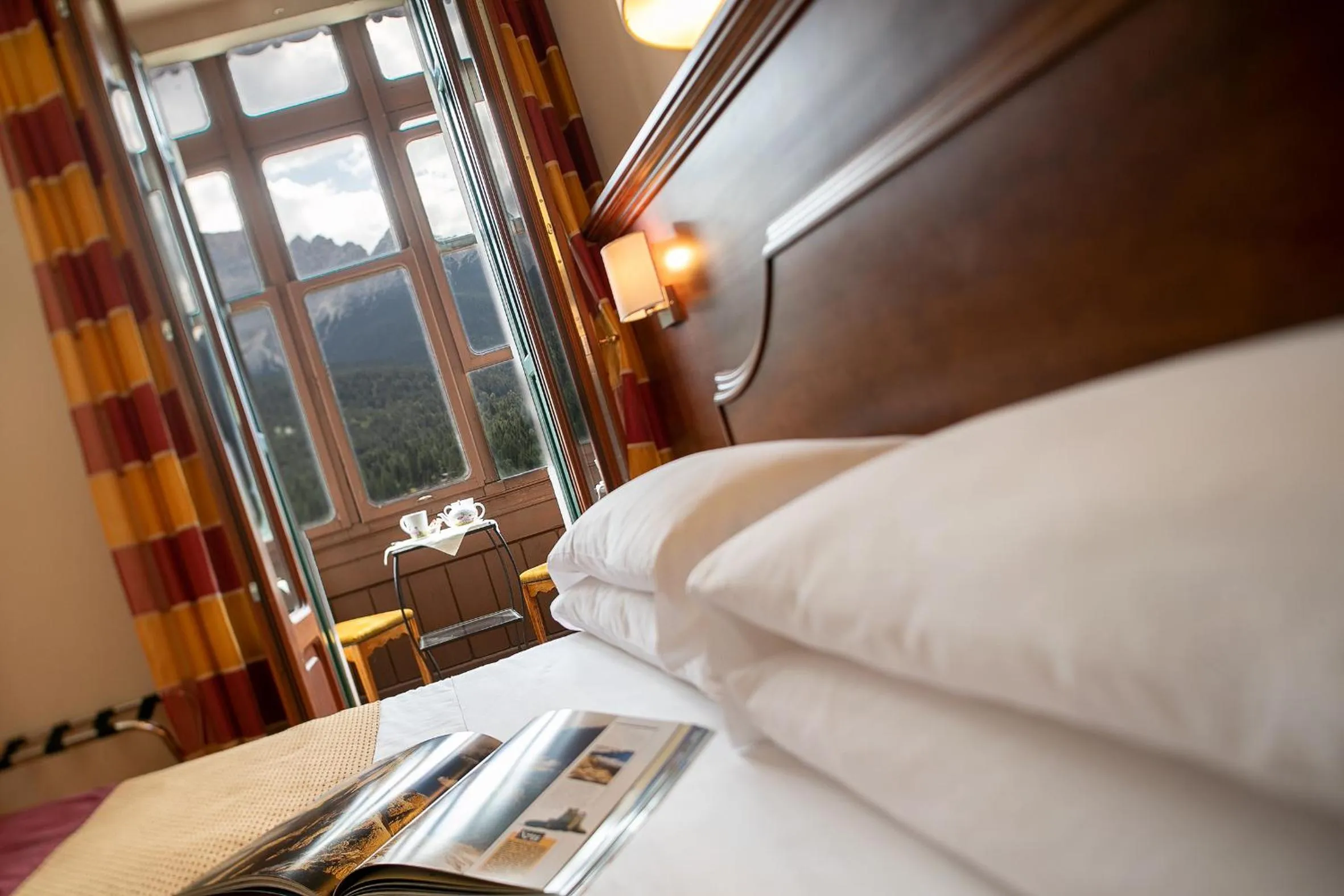 Decorative detail, Bed in TH Borca di Cadore - Park Hotel Des Dolomites