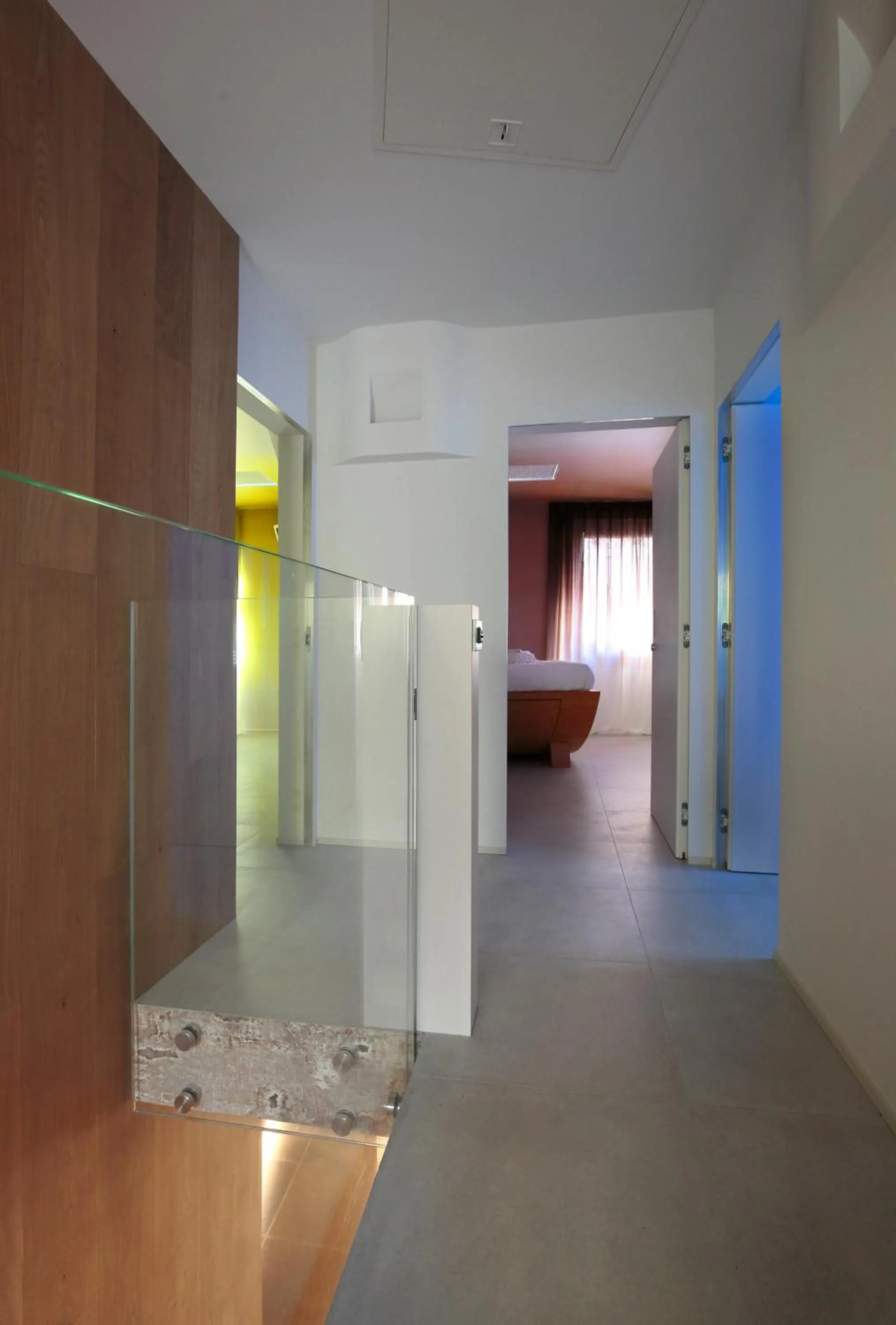 Decorative detail, Bed in La Loggia Historic Resort