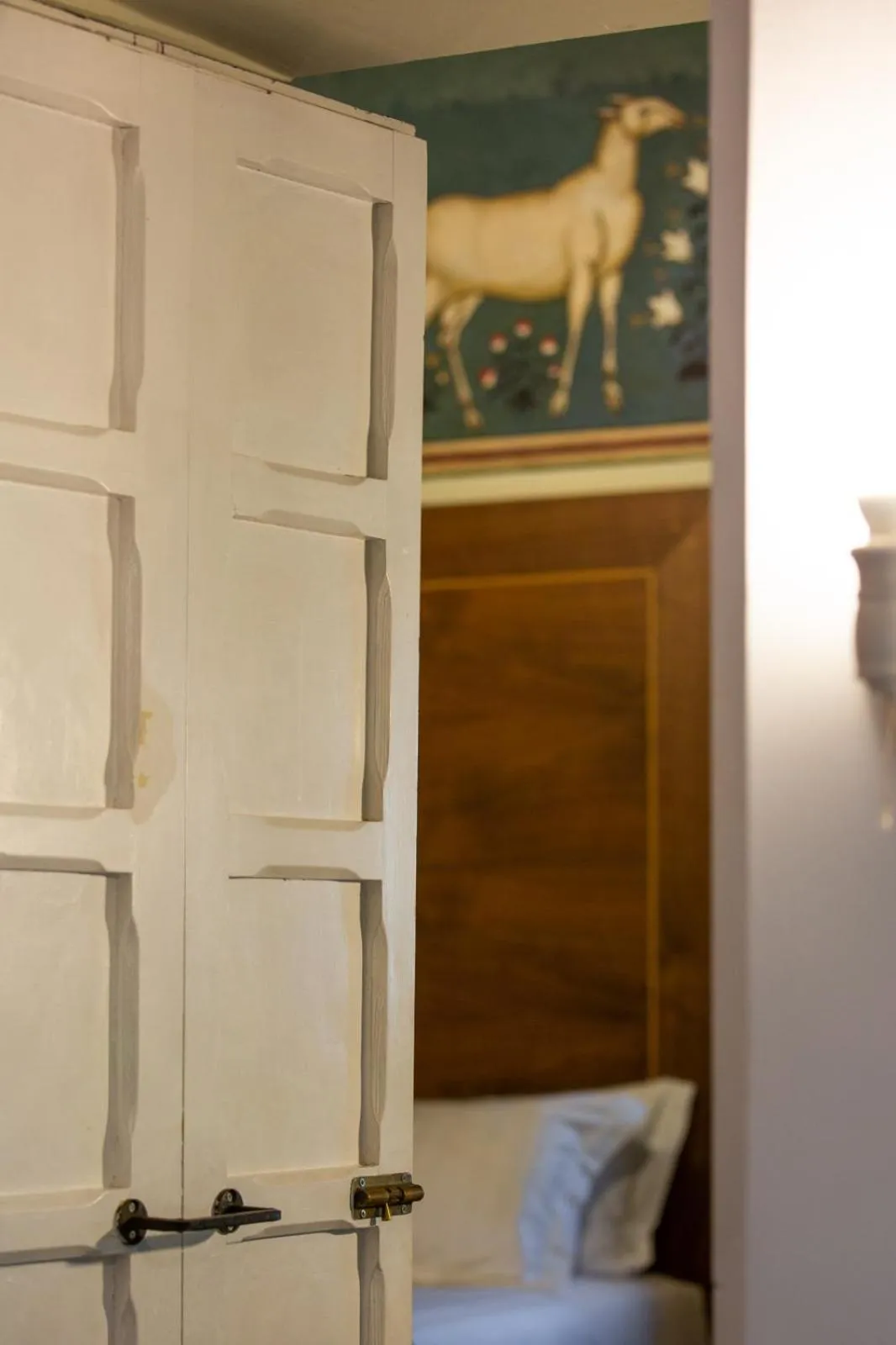 Photo of the whole room, Bed in La Loggia Historic Resort