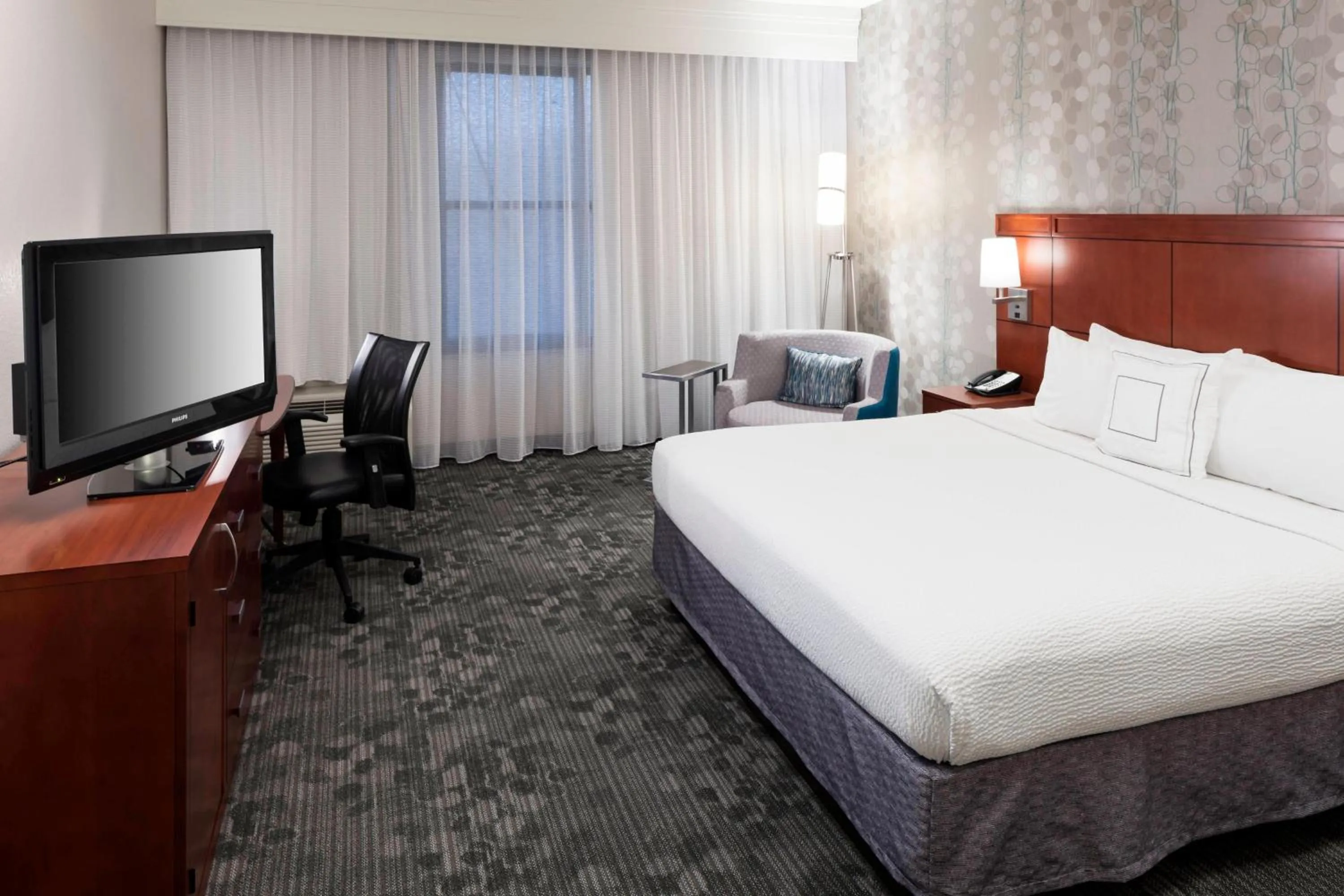 Bedroom, Bed in Courtyard by Marriott Franklin Cool Springs