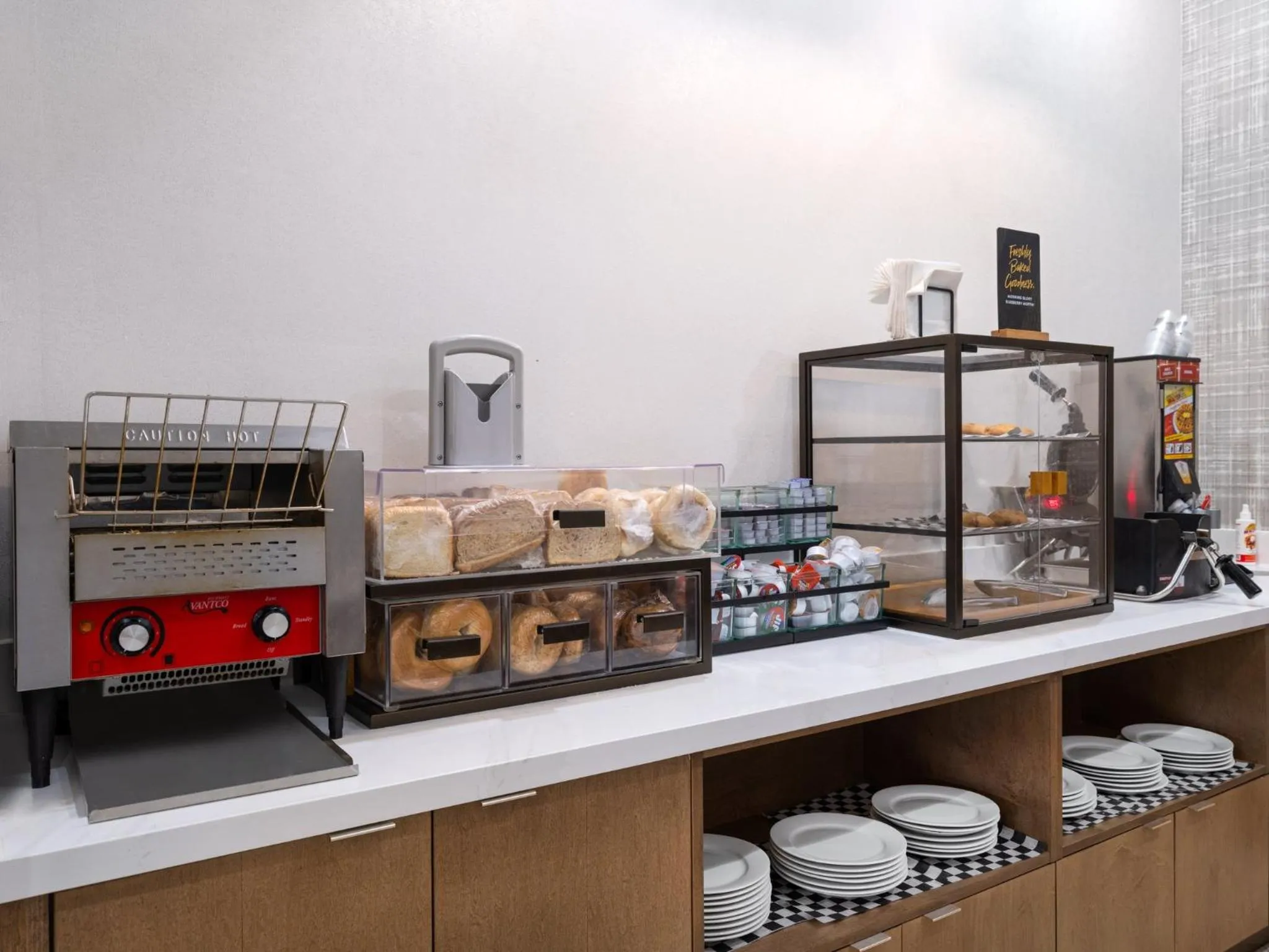 Breakfast in Staybridge Suites Rochester University by IHG