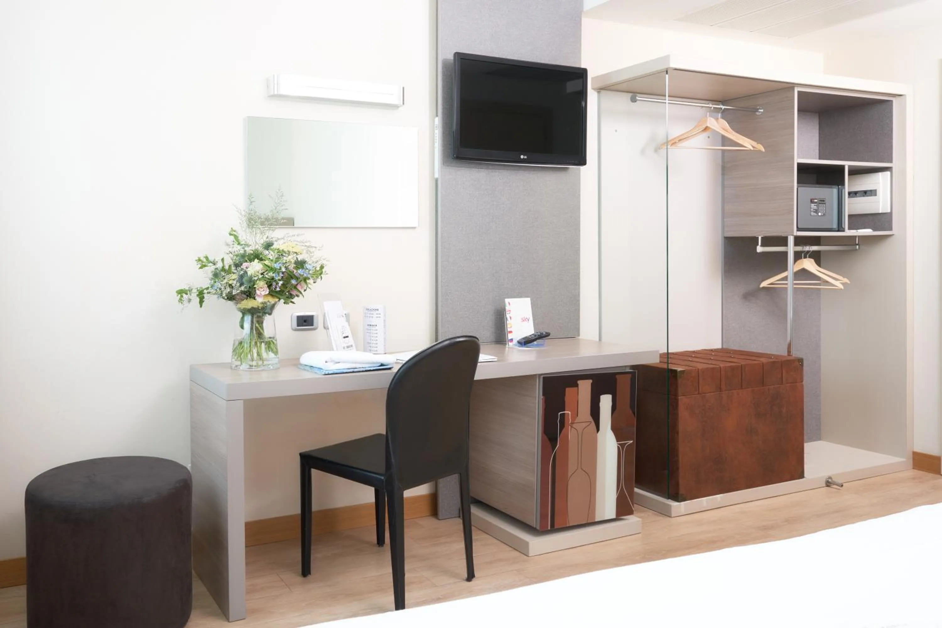 TV and multimedia in Hotel Omnia