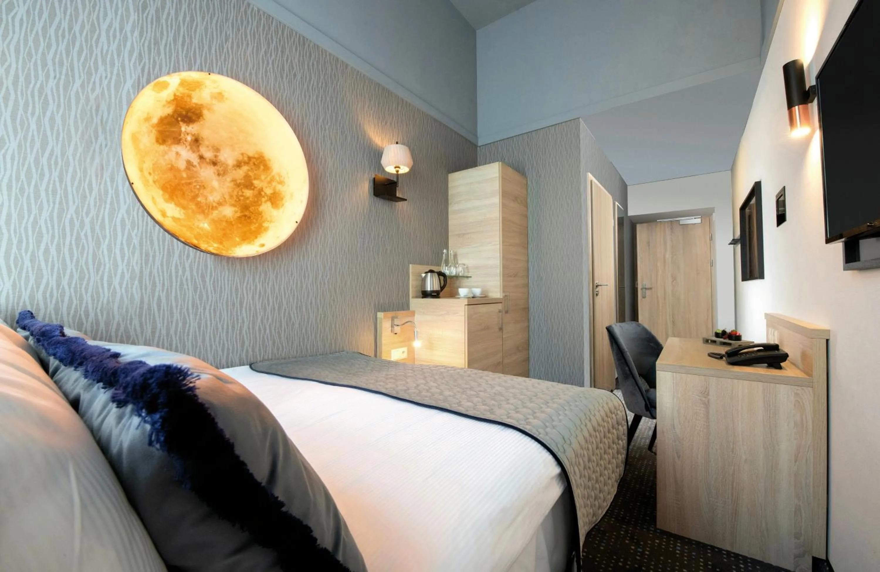 Photo of the whole room, Bed in Leonardo Boutique Hotel Krakow Old Town