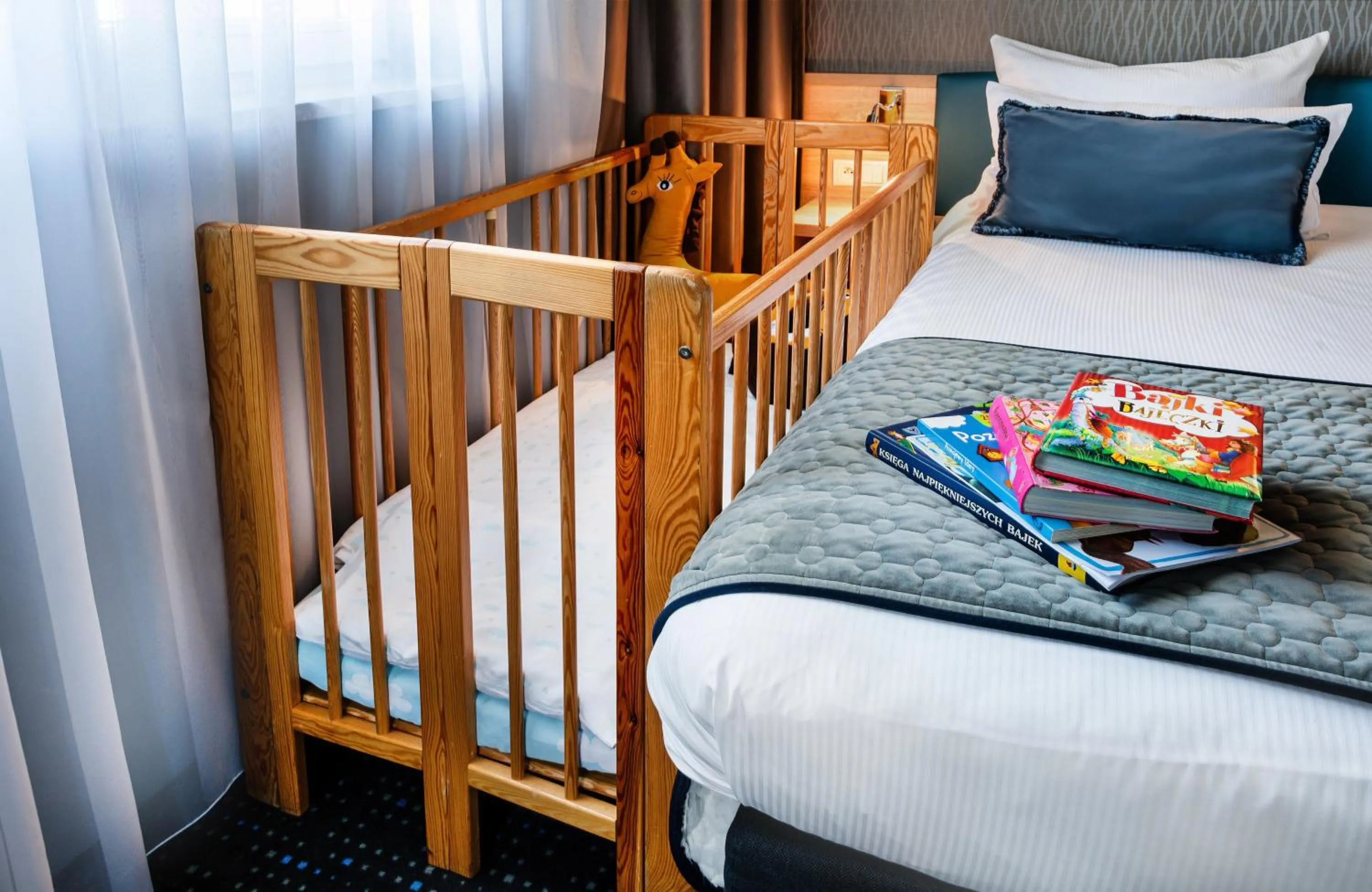 Facade/entrance, Bed in Leonardo Boutique Hotel Krakow Old Town