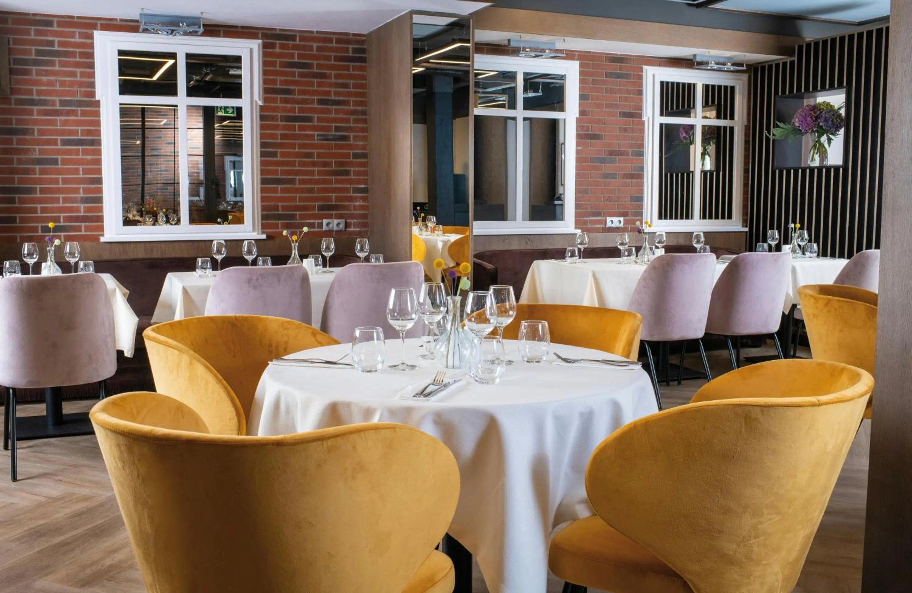 Restaurant/places to eat in Leonardo Boutique Hotel Krakow Old Town