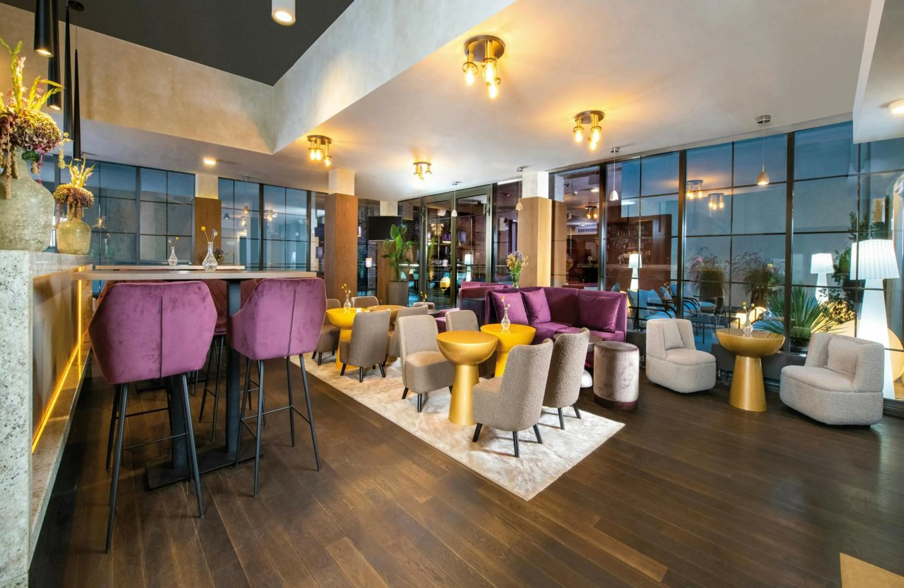 Lounge or bar in Leonardo Boutique Hotel Krakow Old Town