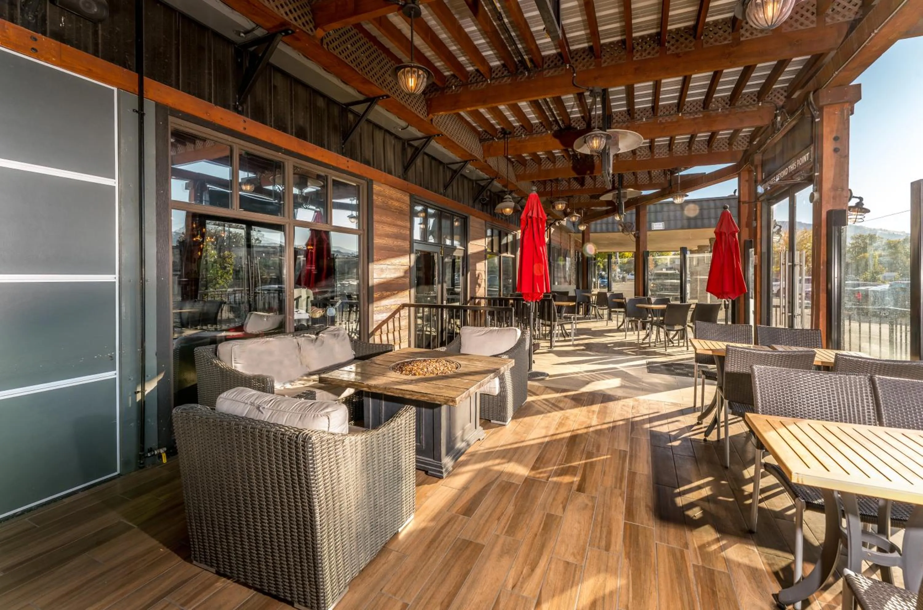 Lounge or bar in Prestige Vernon Lodge