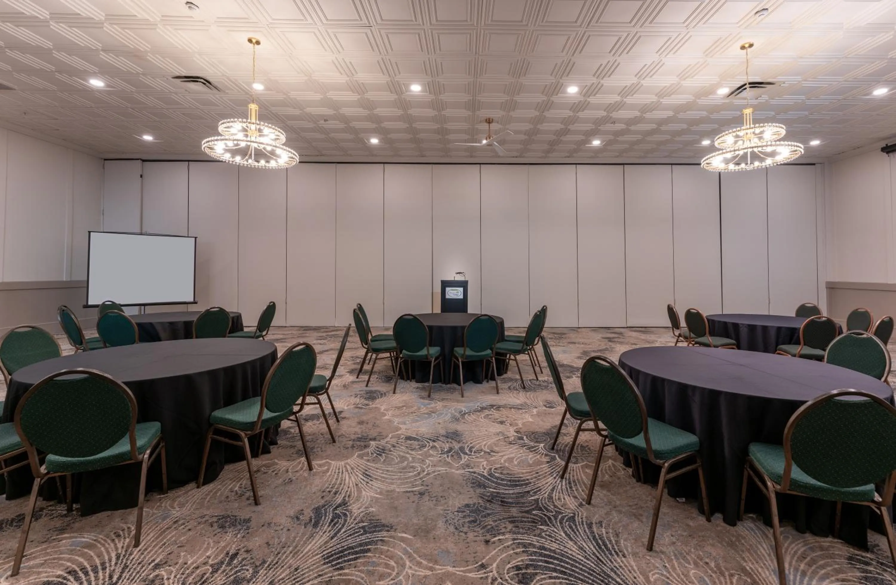 Meeting/conference room in Prestige Vernon Lodge