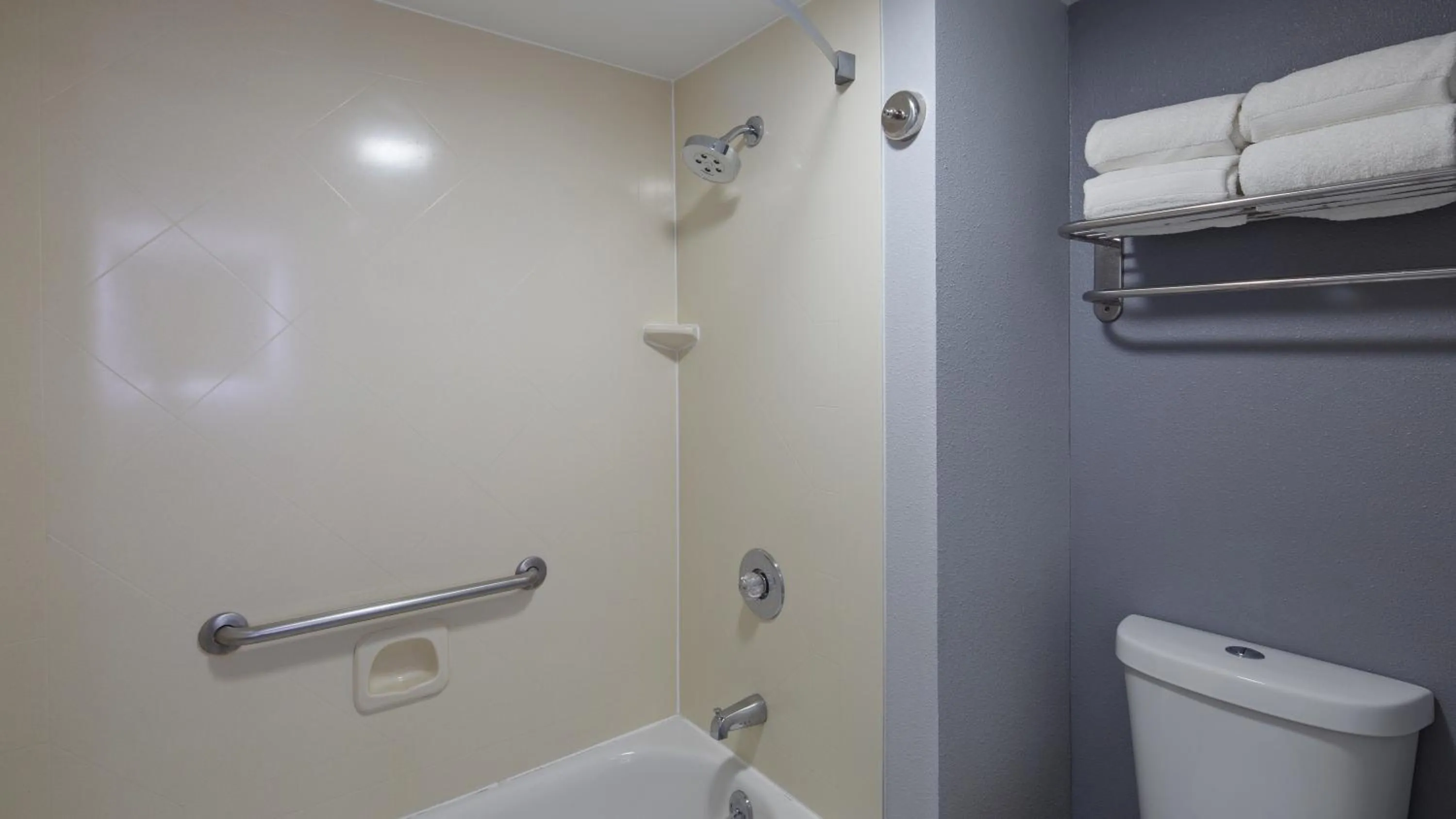 Bathroom in Best Western Carlisle South