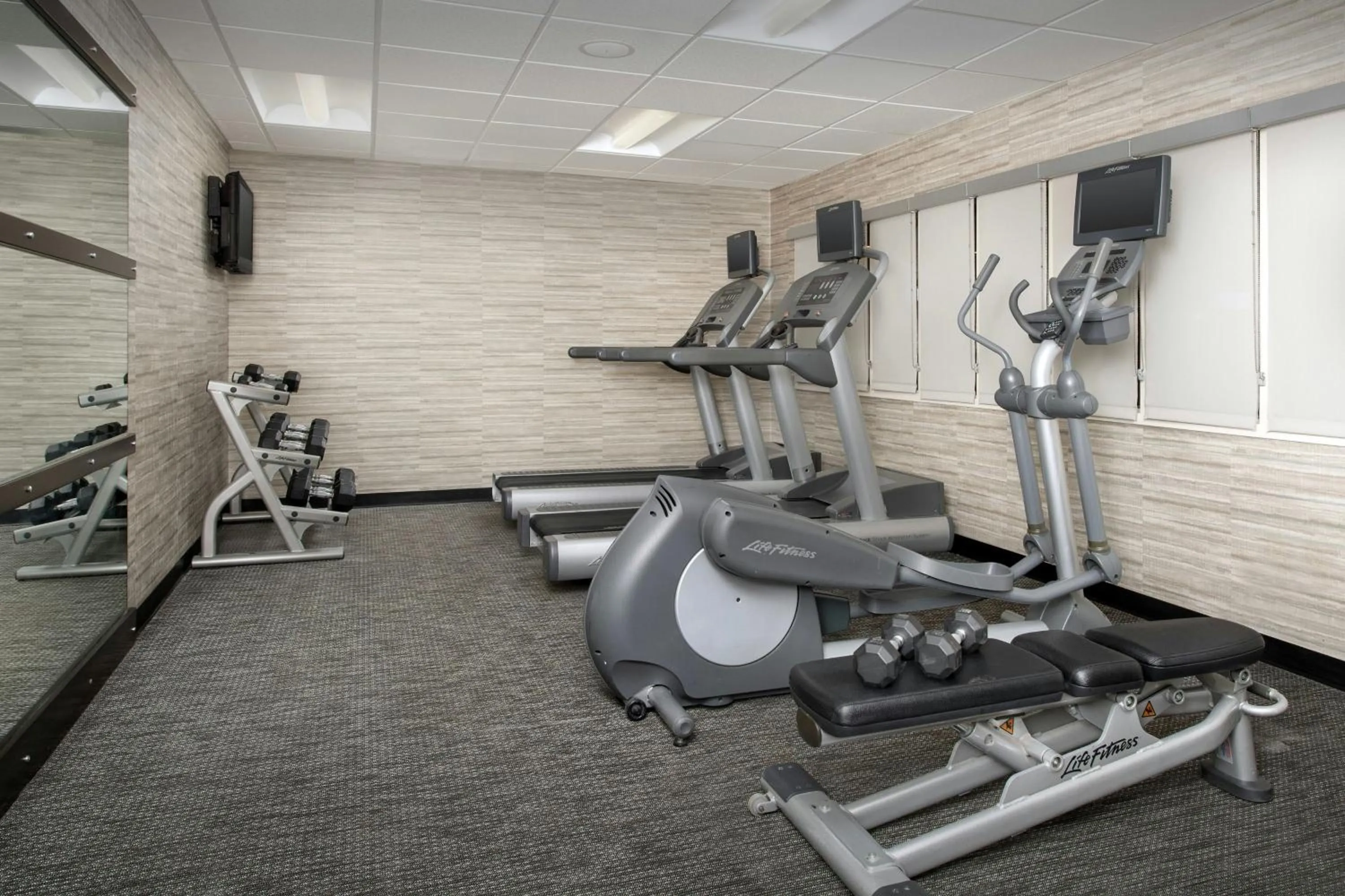 Fitness centre/facilities in Courtyard by Marriott Dayton Beavercreek