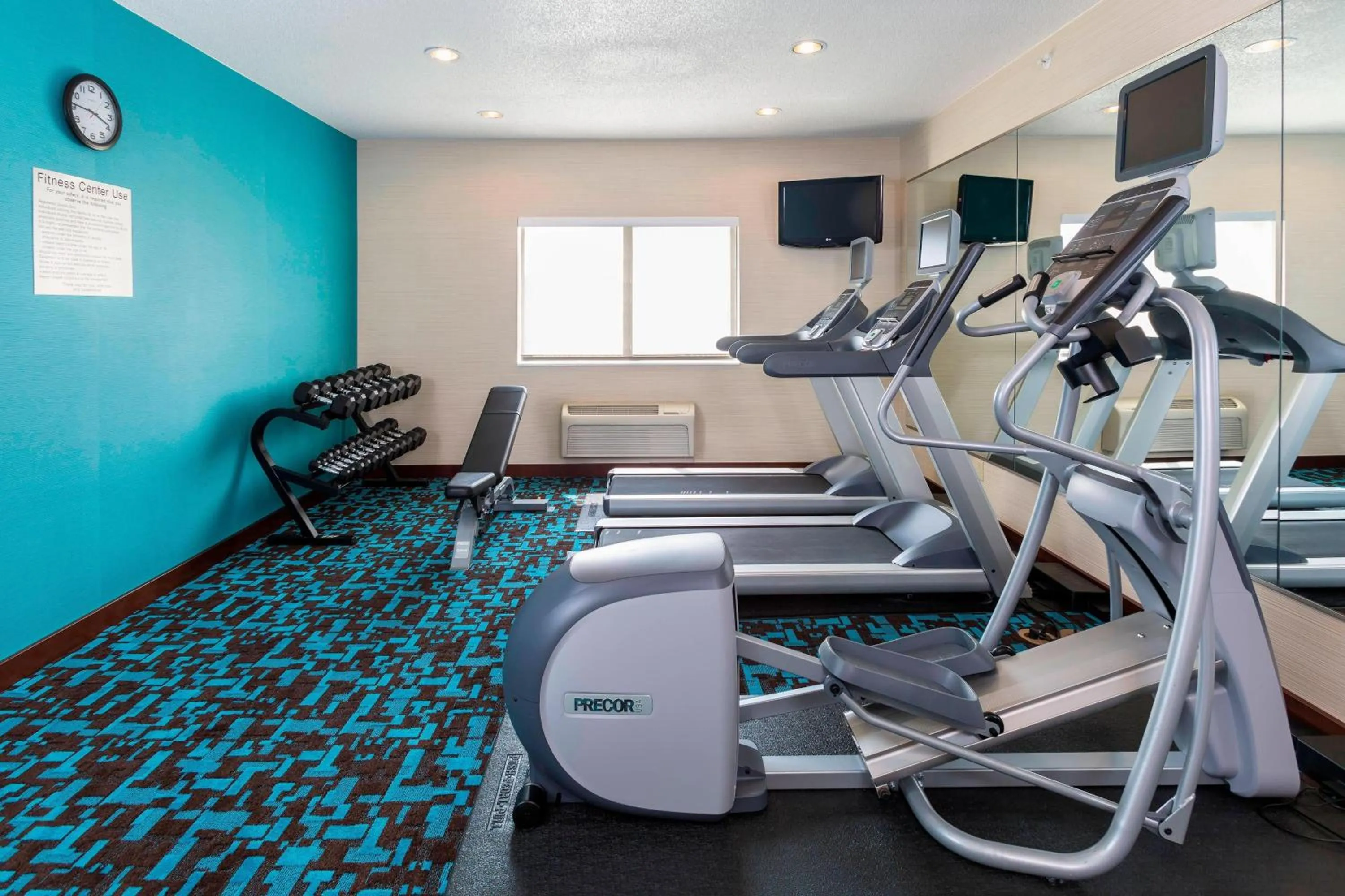 Fitness centre/facilities in Fairfield Inn Muncie