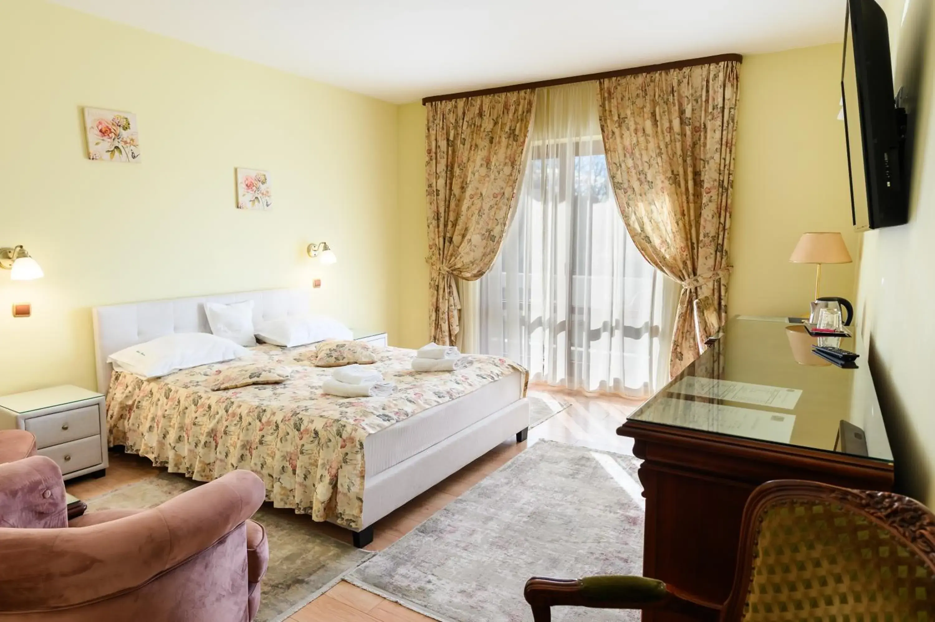 Standard Double Room 3* in Hotel Maria Standard Double Room 3* in Hotel Maria