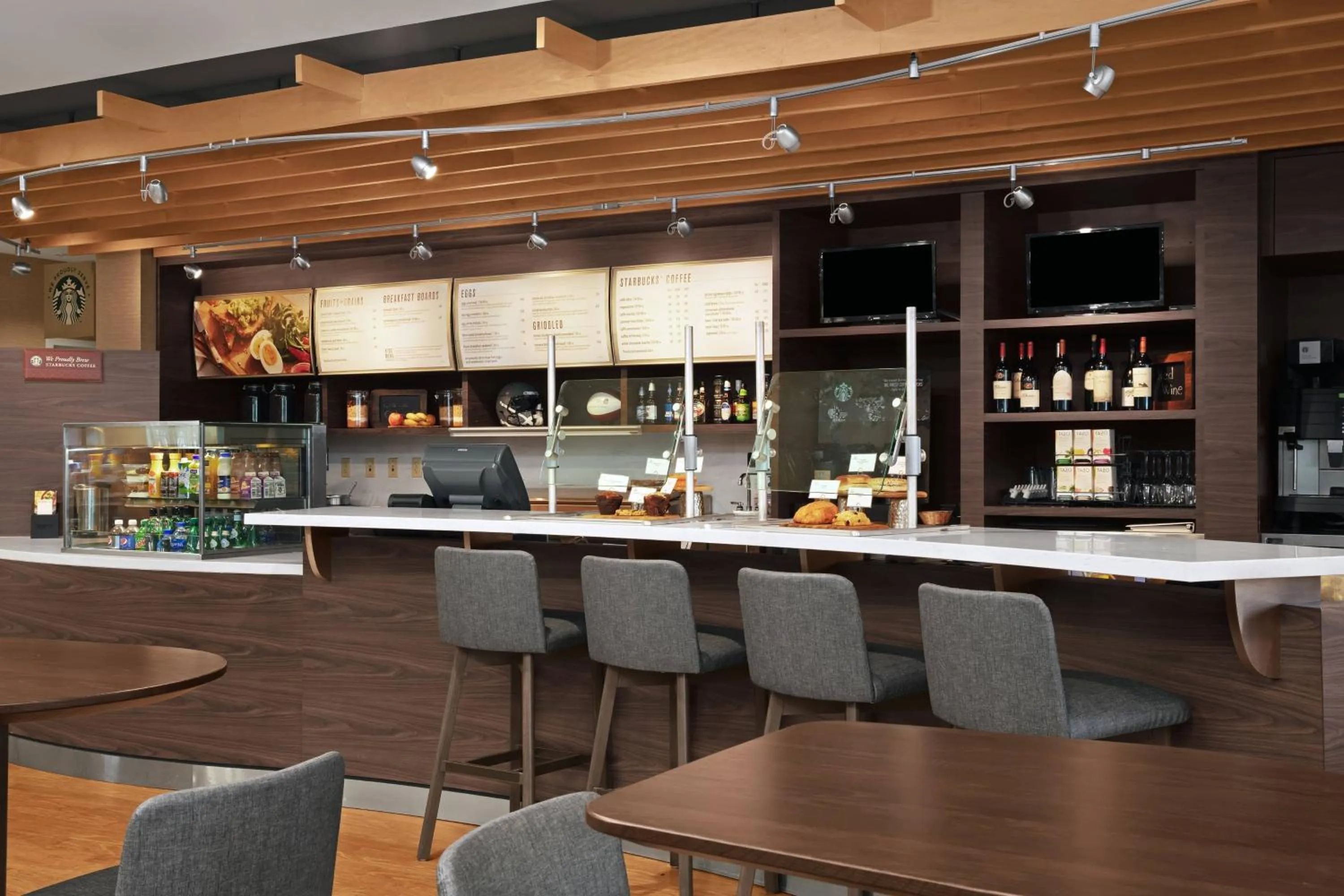 Restaurant/places to eat in Courtyard by Marriott St. Augustine I-95