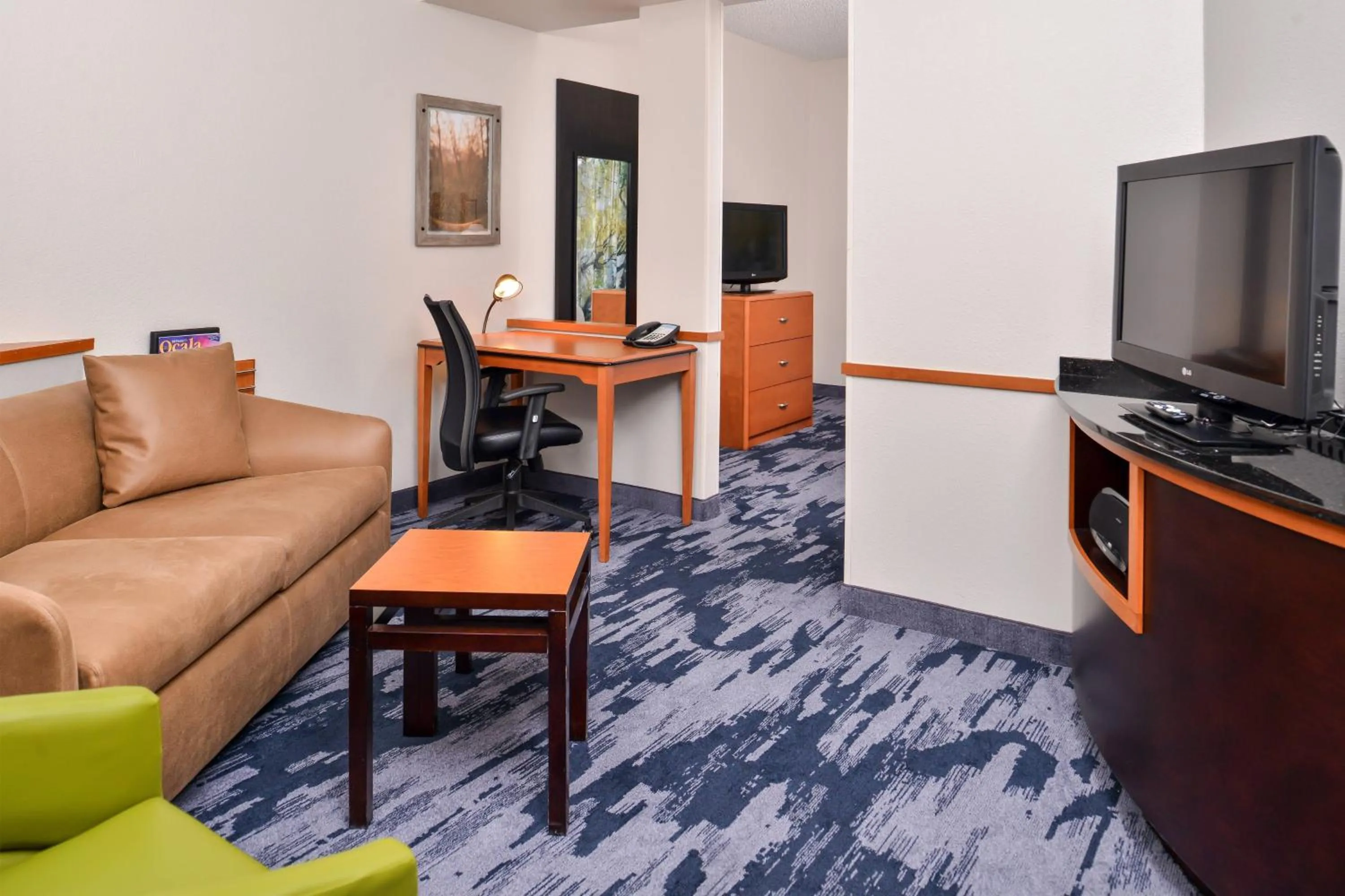 Living room in Fairfield Inn & Suites by Marriott Ocala