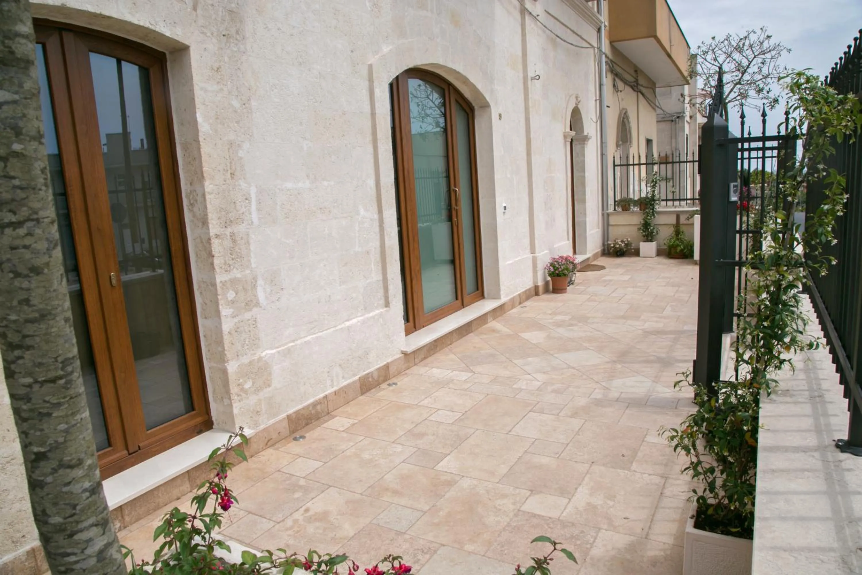 Facade/entrance in Monte Castello