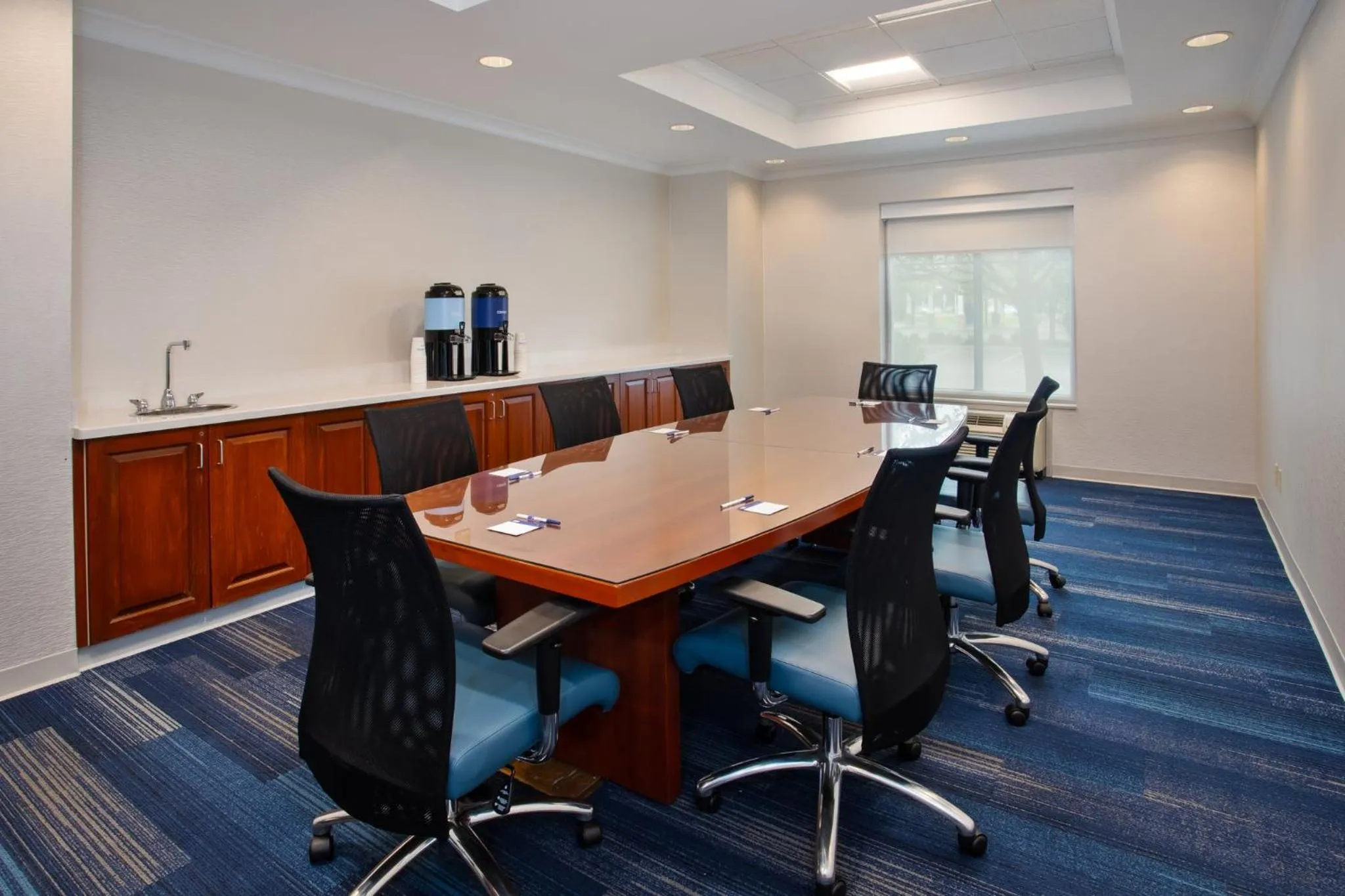 Meeting/conference room in Holiday Inn Express Hotel & Suites Rochester Webster by IHG