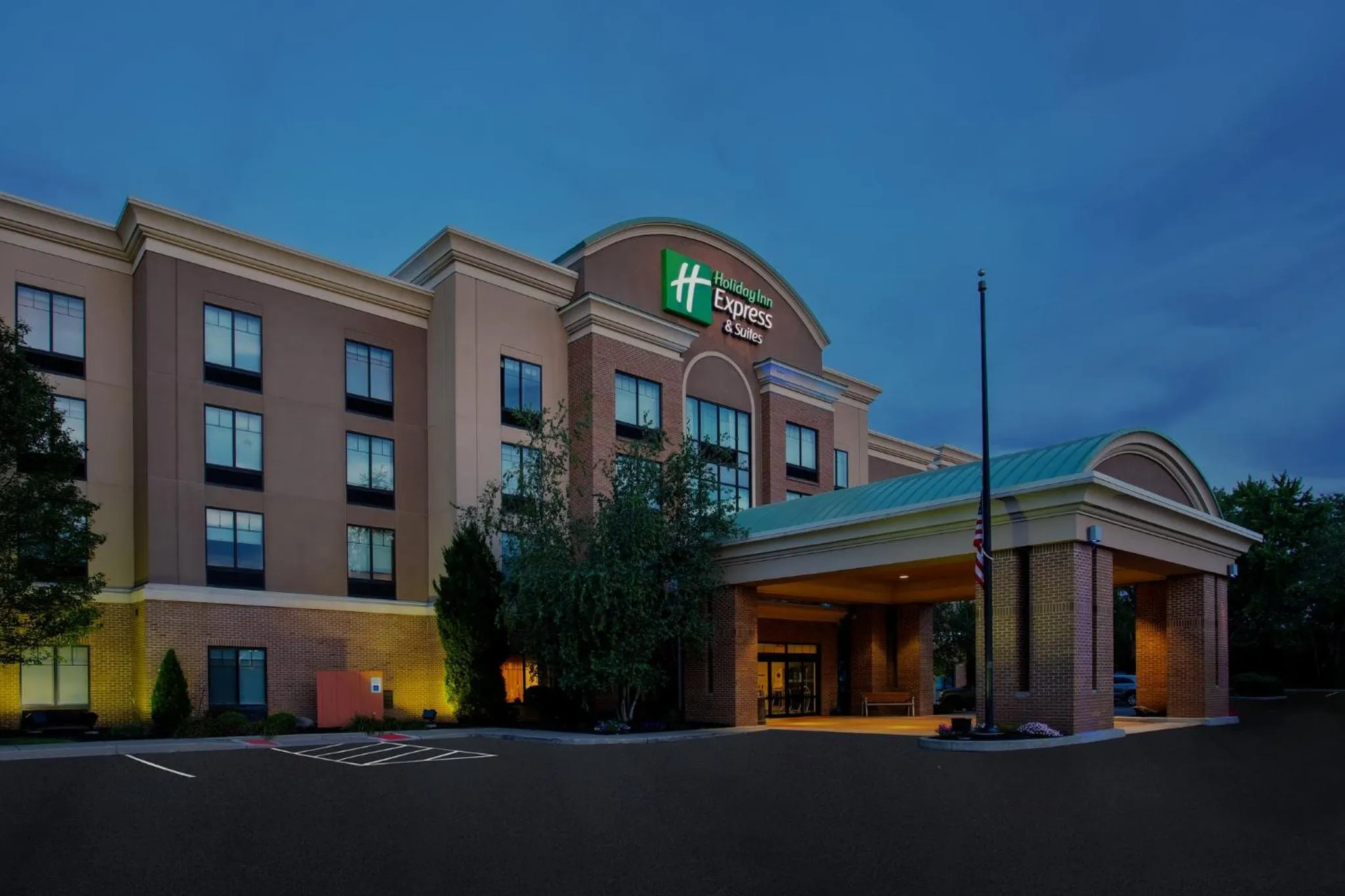 Property building in Holiday Inn Express Hotel & Suites Rochester Webster by IHG