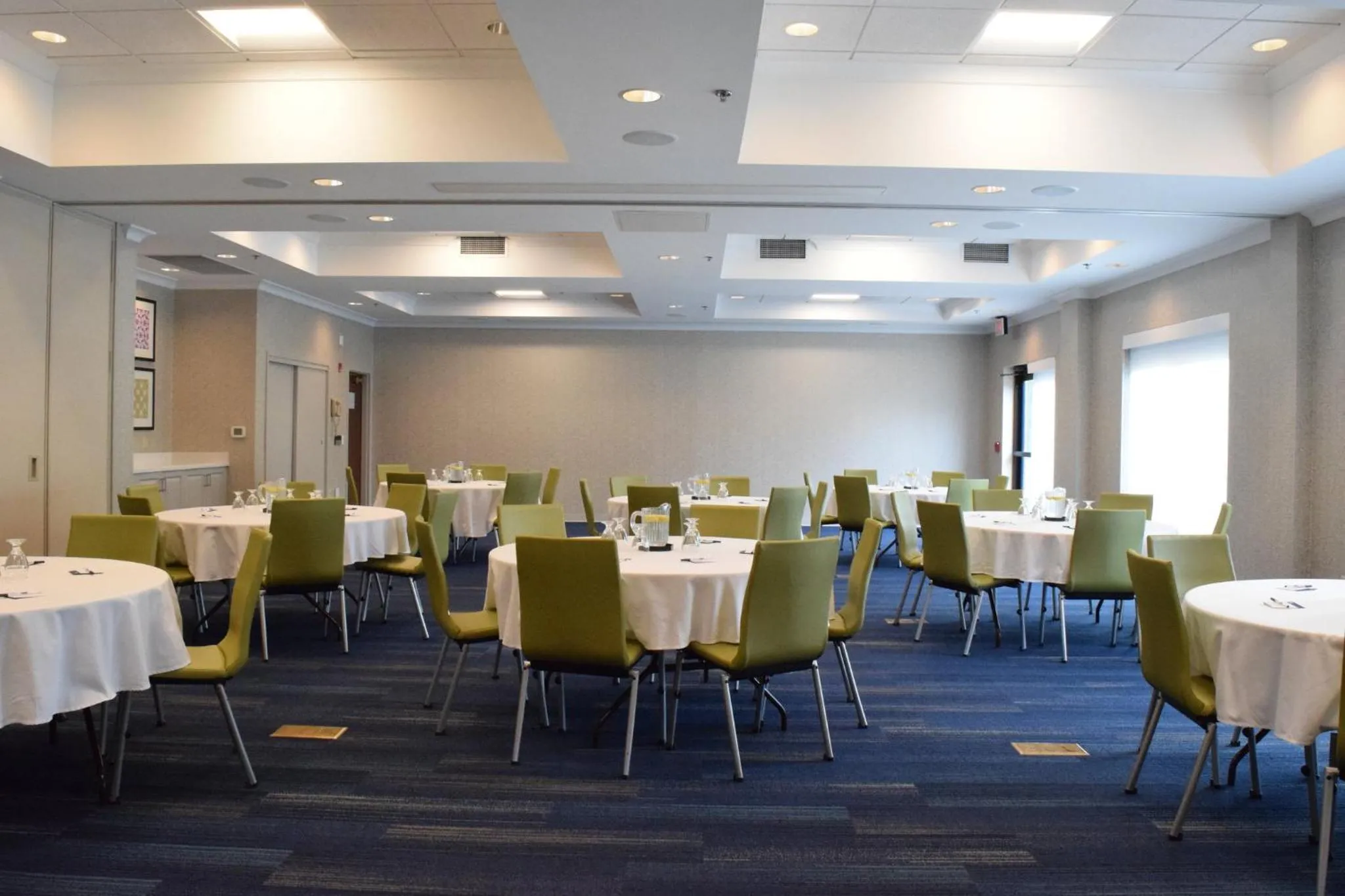 Banquet/Function facilities in Holiday Inn Express Hotel & Suites Rochester Webster by IHG