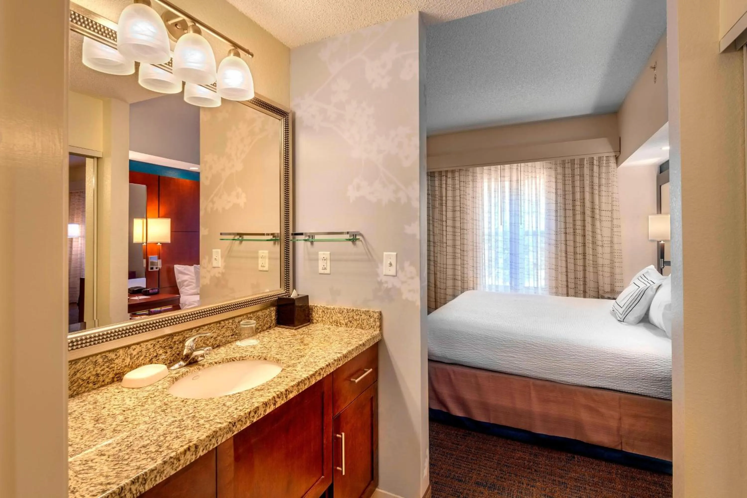 Bathroom, Bed in Residence Inn by Marriott Ocala