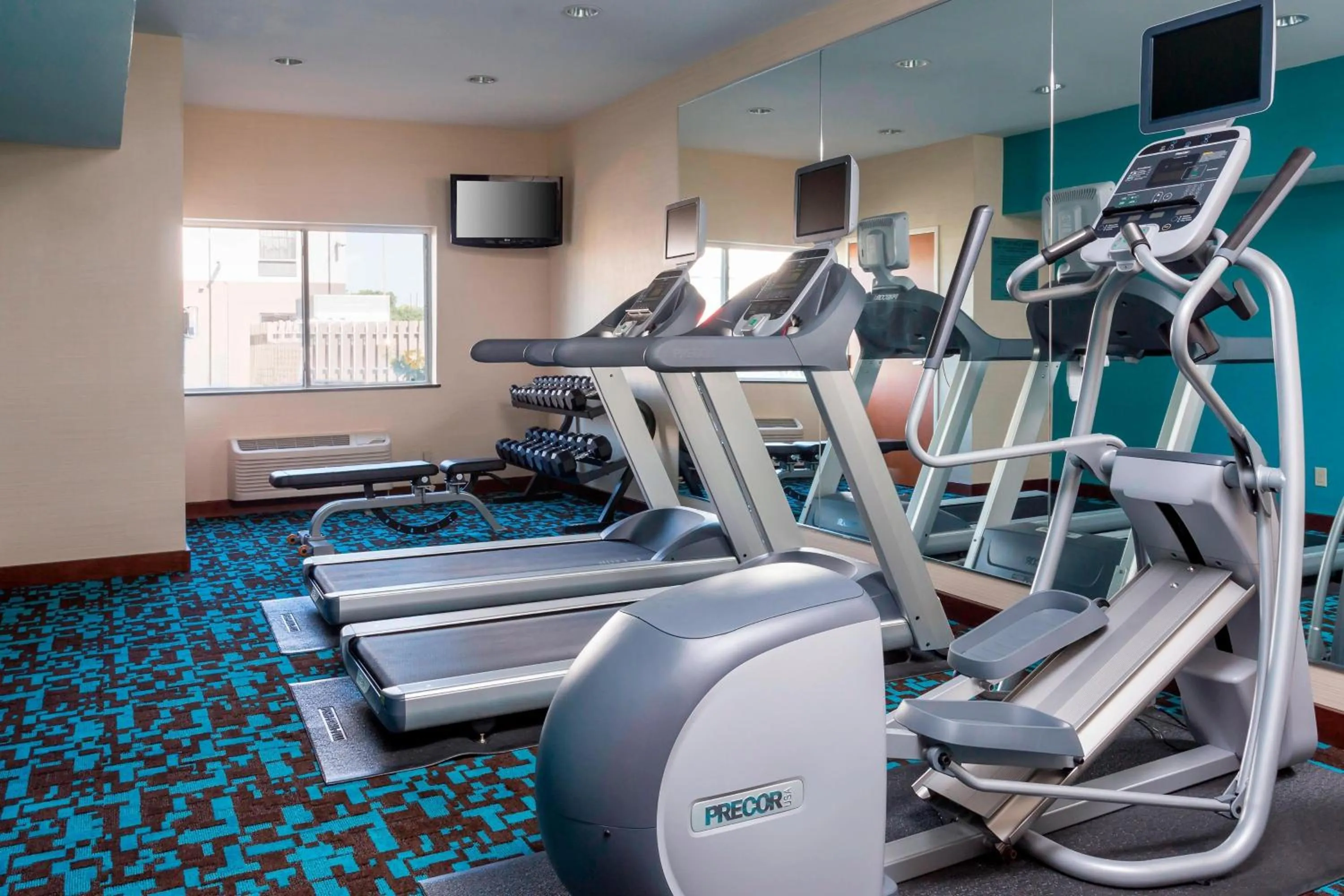 Fitness centre/facilities in Fairfield Inn & Suites Corpus Christi