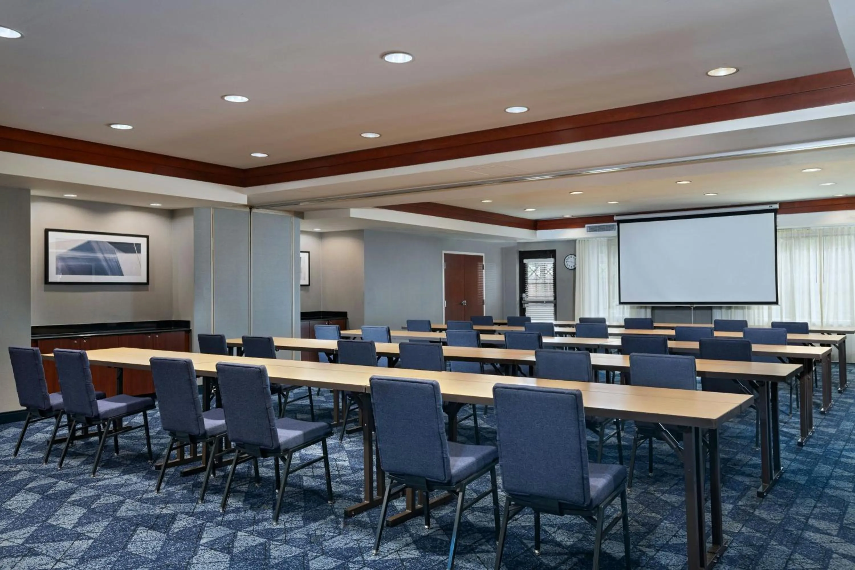 Meeting/conference room in Courtyard by Marriott Omaha Aksarben Village