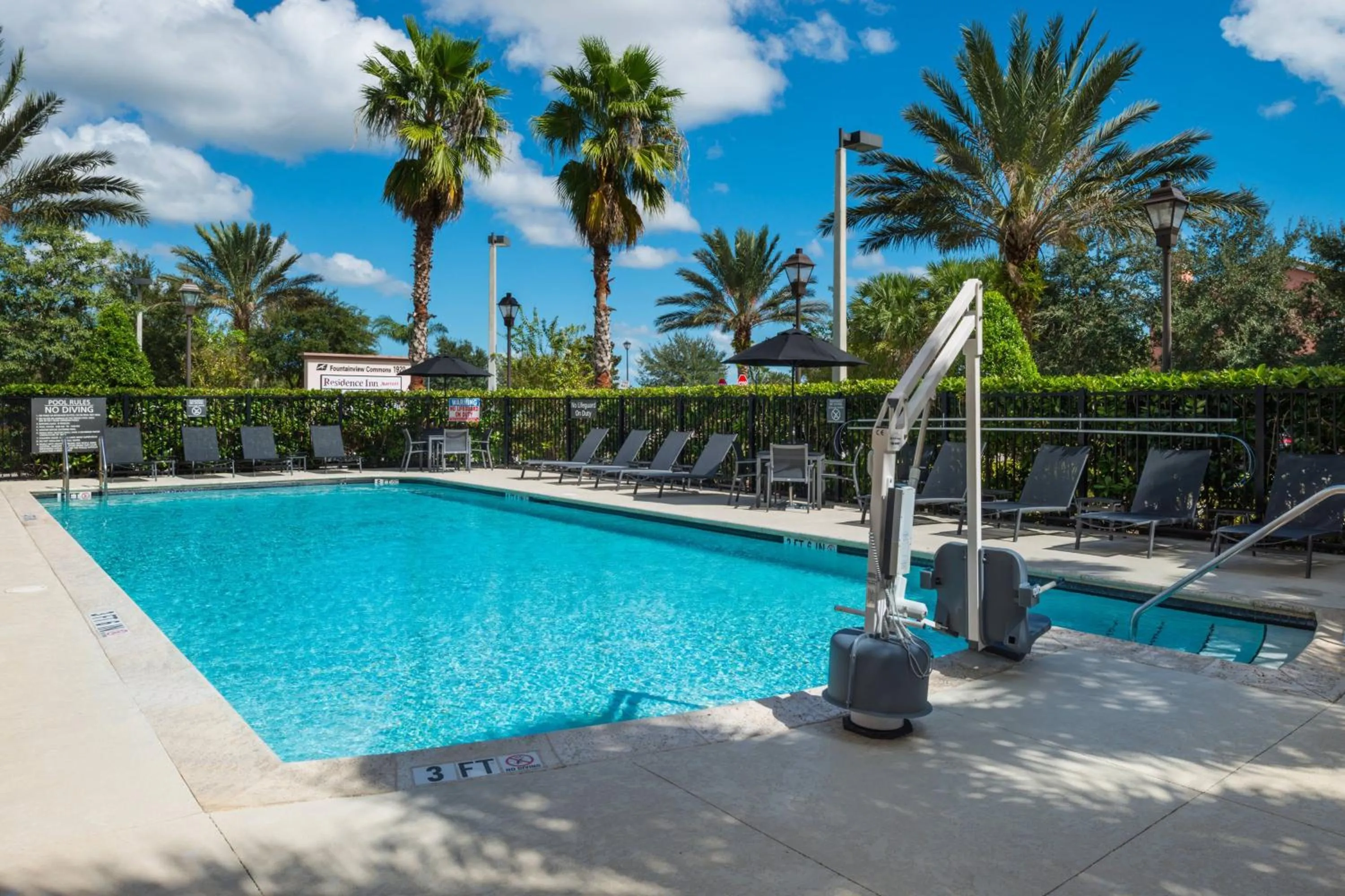 Swimming pool in Residence Inn Port St Lucie