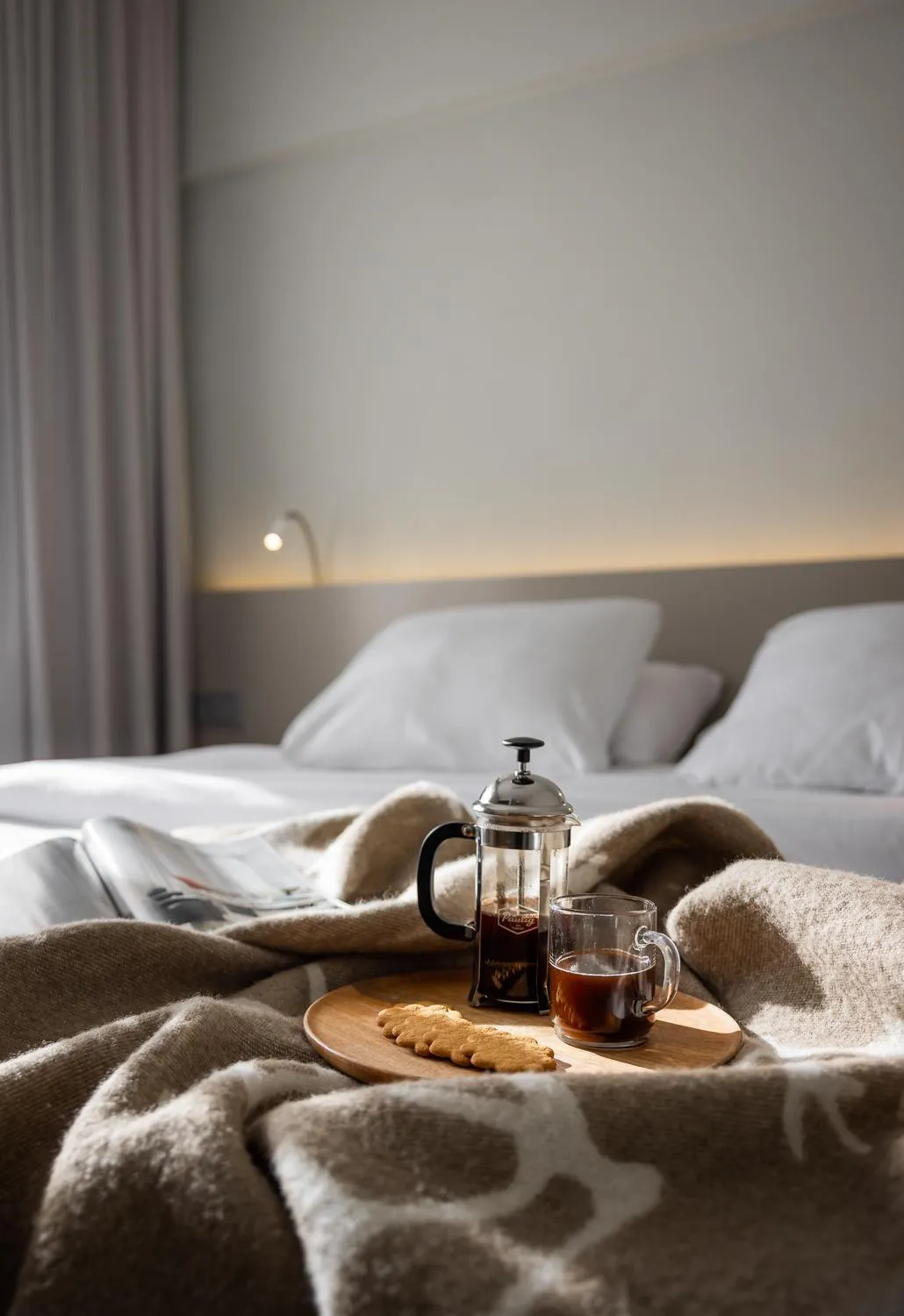 Decorative detail, Bed in Wilderness Hotel Juutua