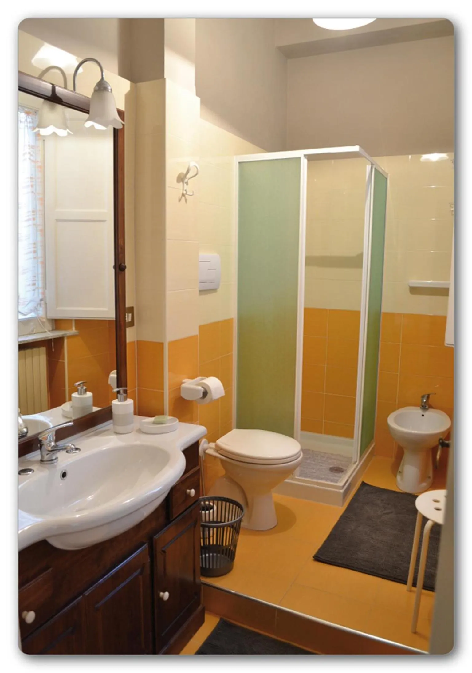 Shower in B&B Monica's House