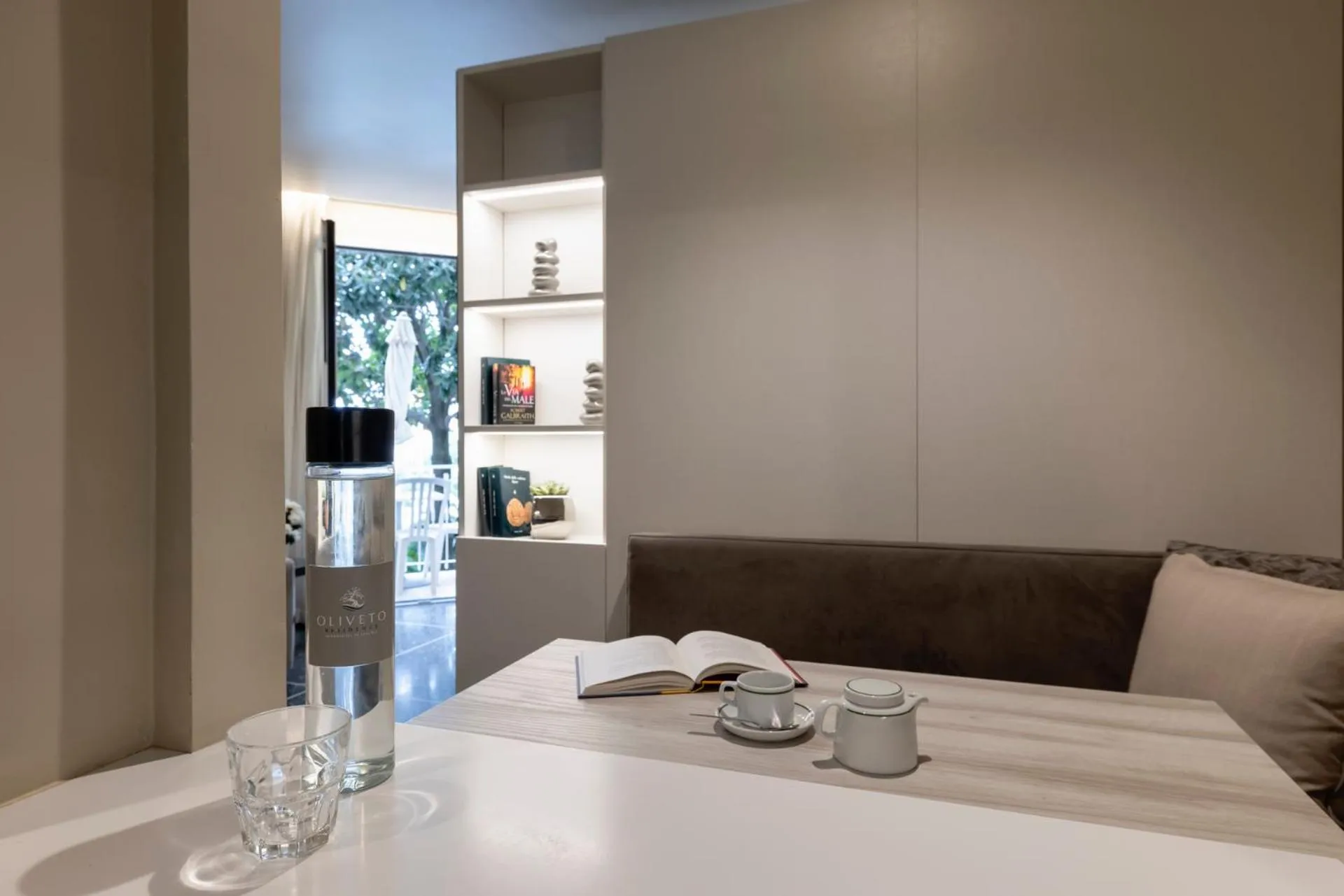 Dining area, Bed in Residence Oliveto