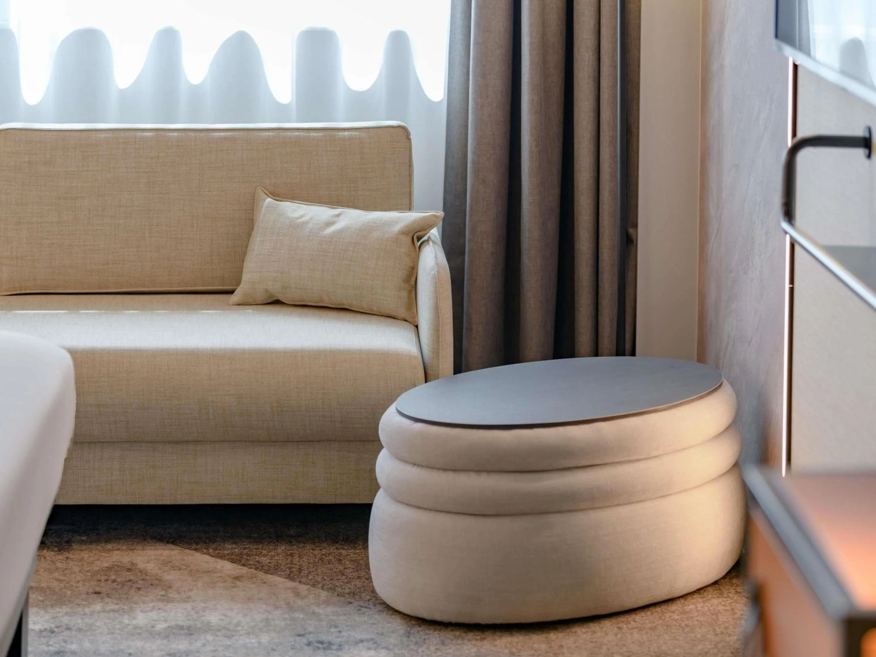 Bedroom in Novotel München Airport