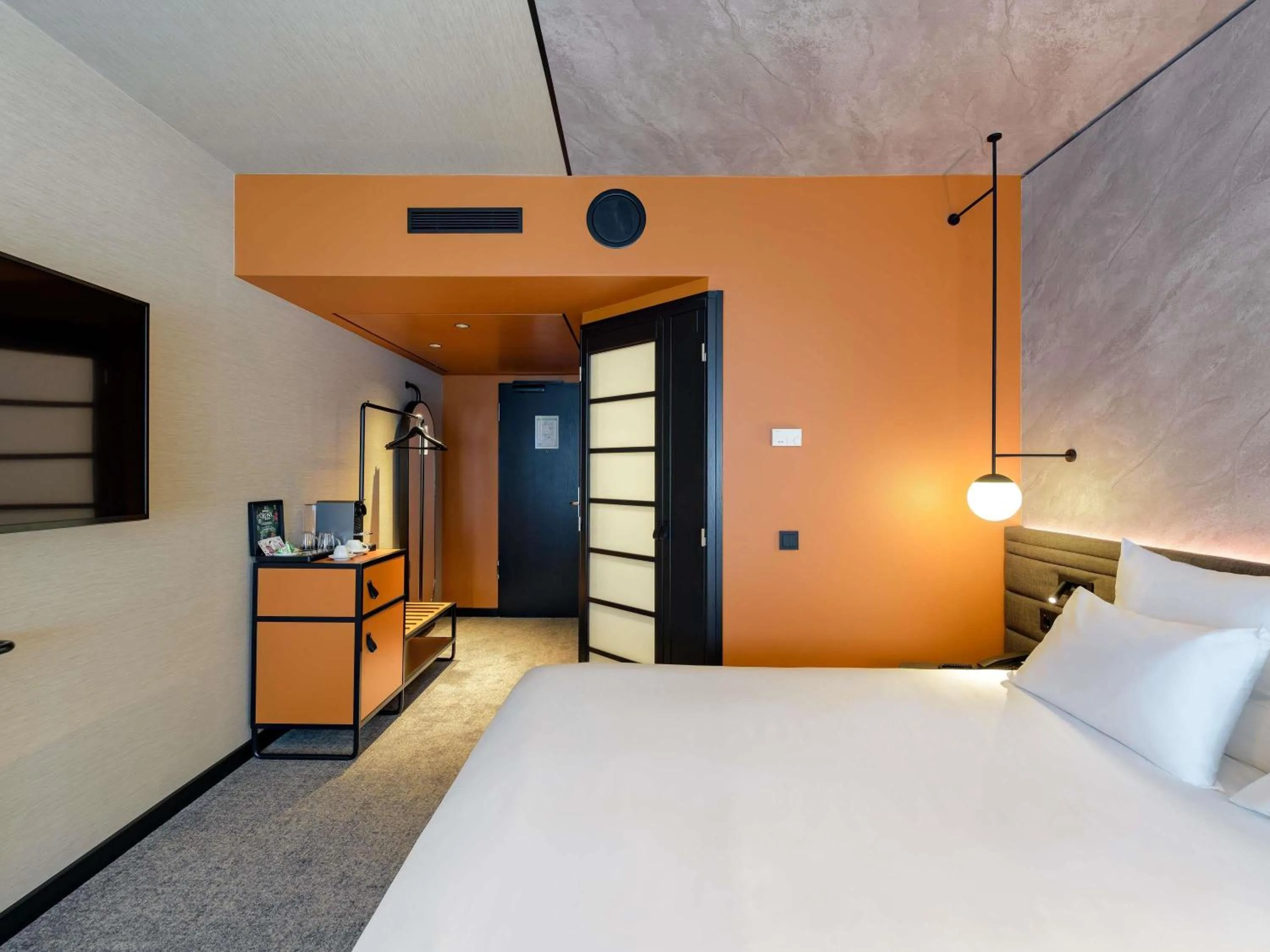 Bedroom, Bed in Novotel München Airport