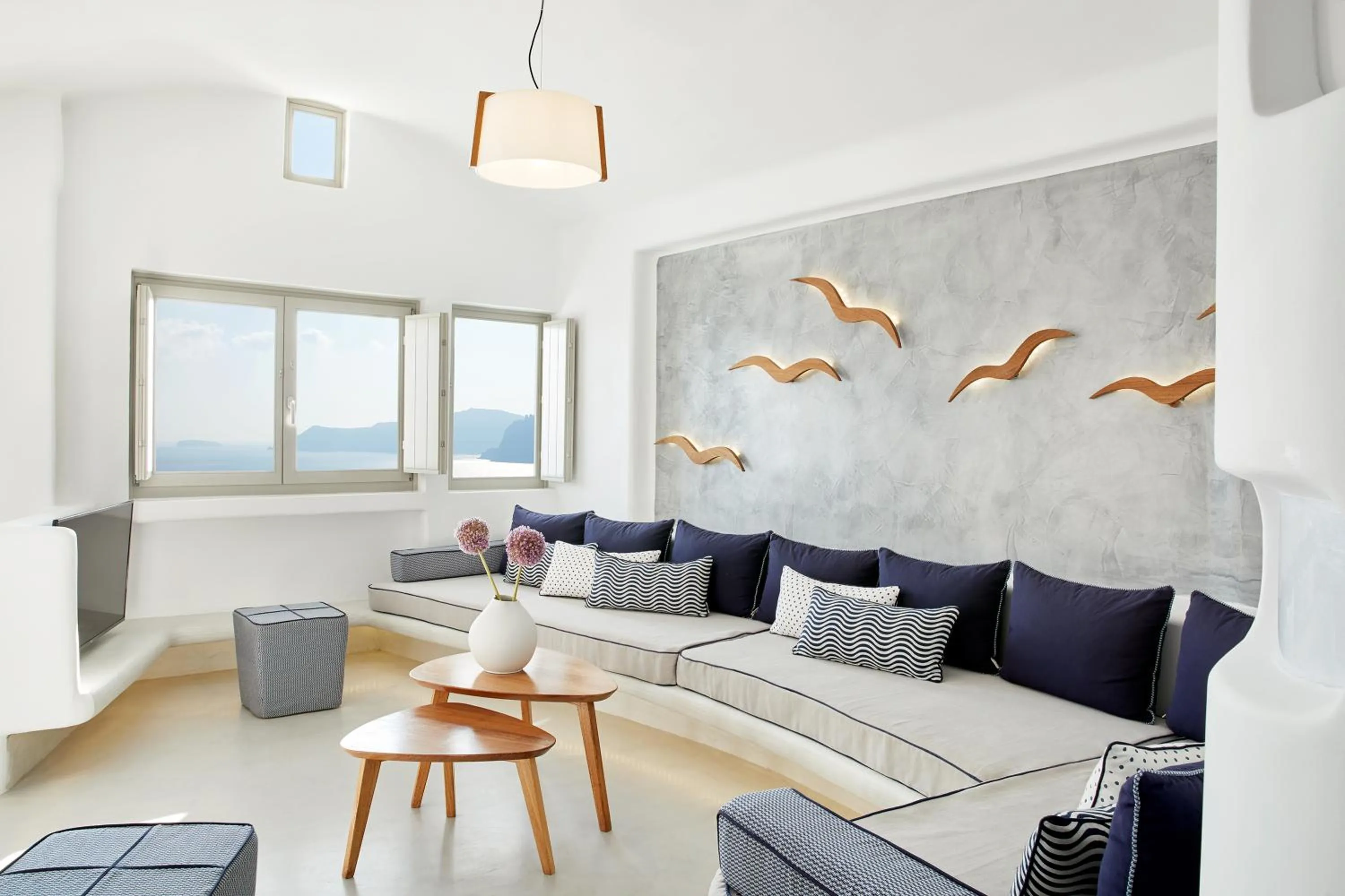 Living room in La Perla Villas and Suites - Adults Only