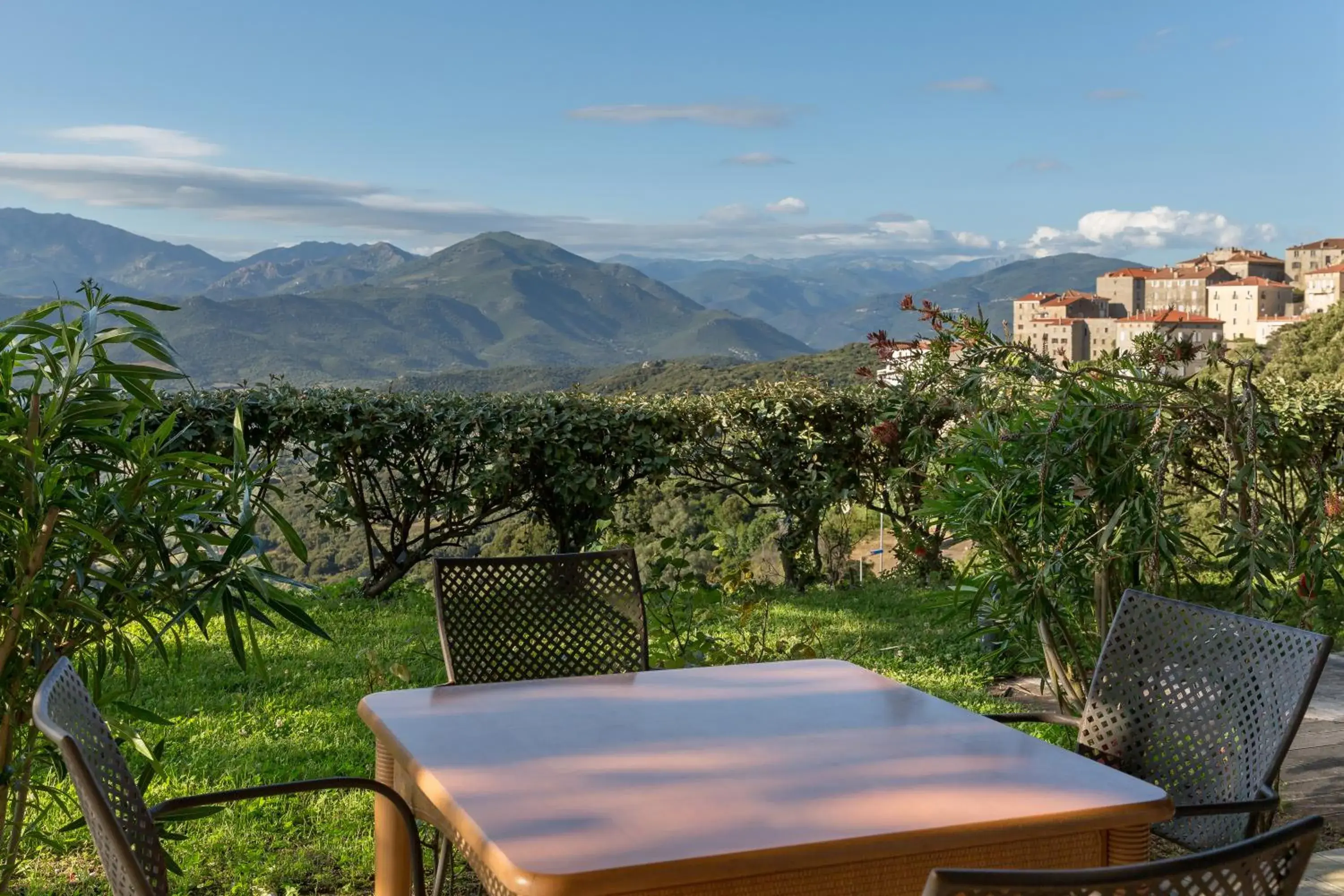 Comfort Triple Room in Best Western Plus San Damianu Comfort Triple Room in Best Western Plus San Damianu