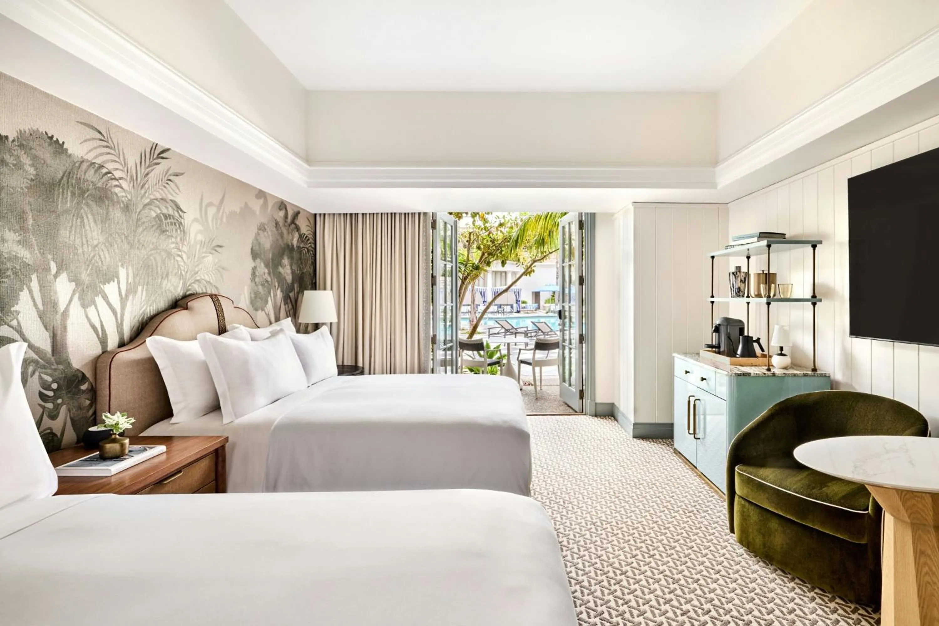 Photo of the whole room, Bed in The Ritz-Carlton, Laguna Niguel